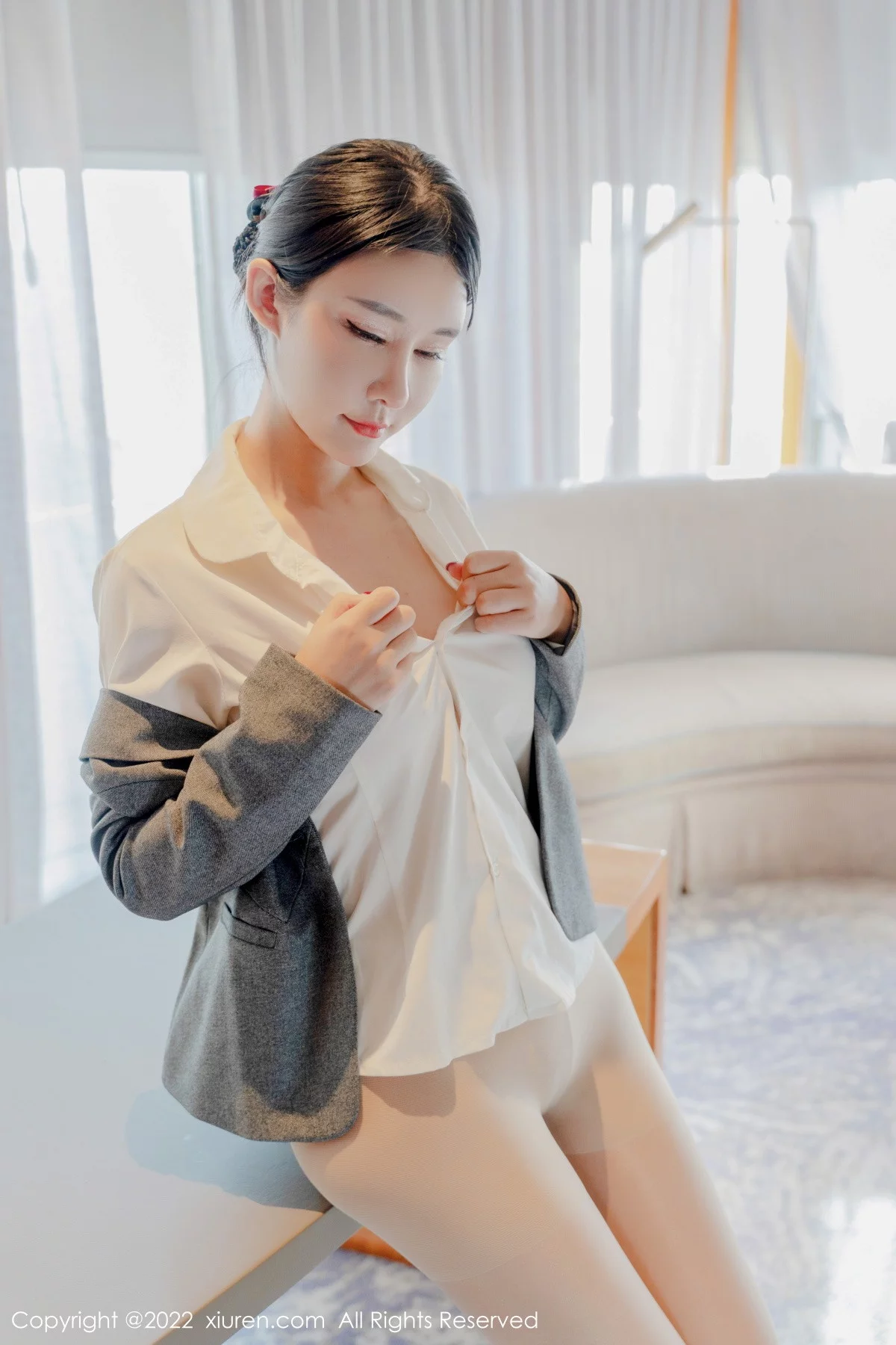 [[XiuRen秀人网]秀人网]No.6054_模特夏沫沫tifa私人秘书主题白衬衣配超薄无内肉丝惹火诱惑写真64P