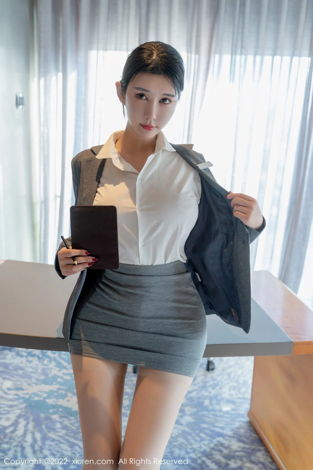 [[XiuRen秀人网]秀人网]No.6054_模特夏沫沫tifa私人秘书主题白衬衣配超薄无内肉丝惹火诱惑写真64P