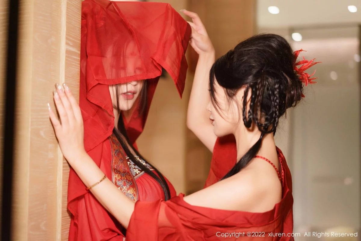 [[XiuRen秀人网]秀人网]No.6068_女神laura阿姣＆妲己_Toxic红色薄透古装服秀丰满身材诱惑写真79P