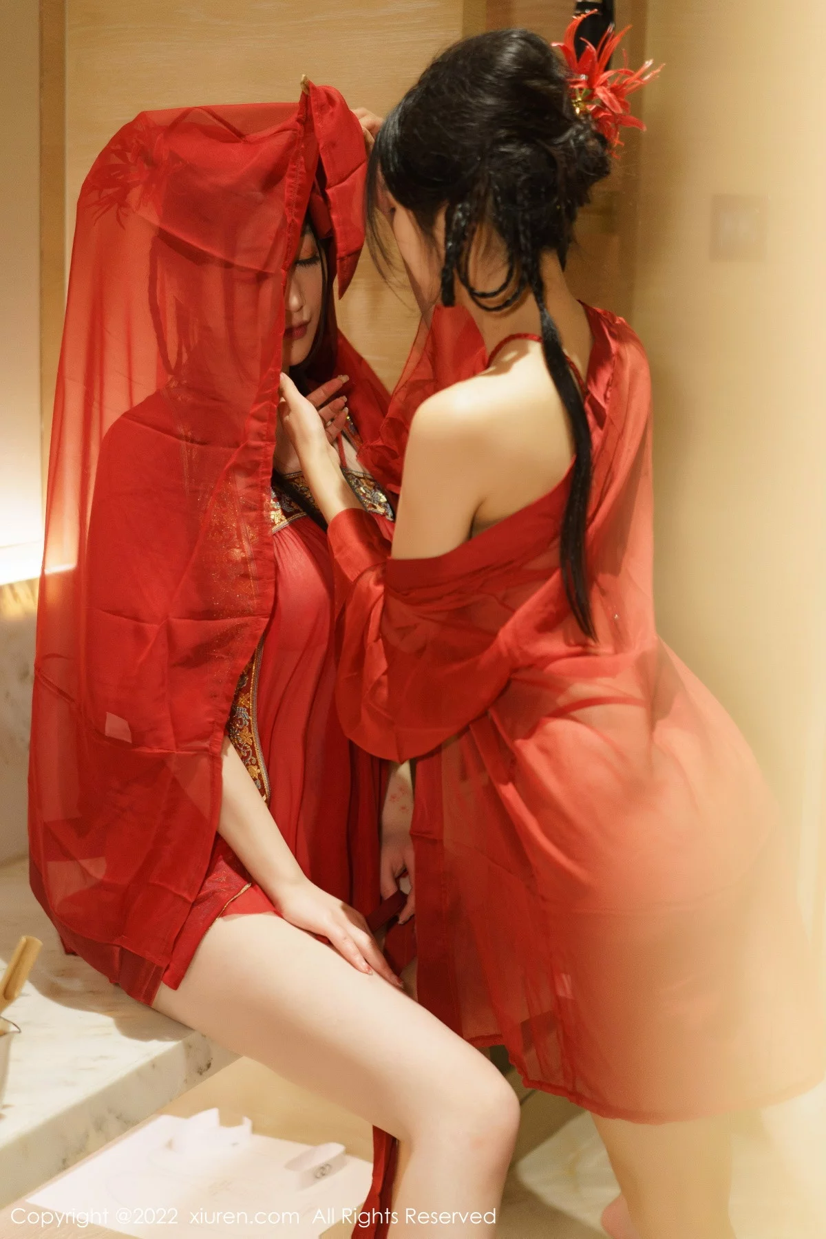 [[XiuRen秀人网]秀人网]No.6068_女神laura阿姣＆妲己_Toxic红色薄透古装服秀丰满身材诱惑写真79P