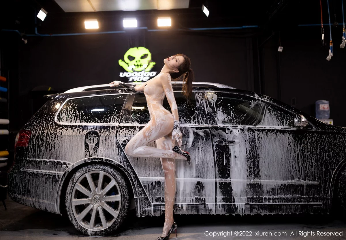 [[XiuRen秀人网]秀人网]No.6072_模特就是阿朱啊洗车场景性感黑色服饰秀绝美身姿惹火诱惑写真90P