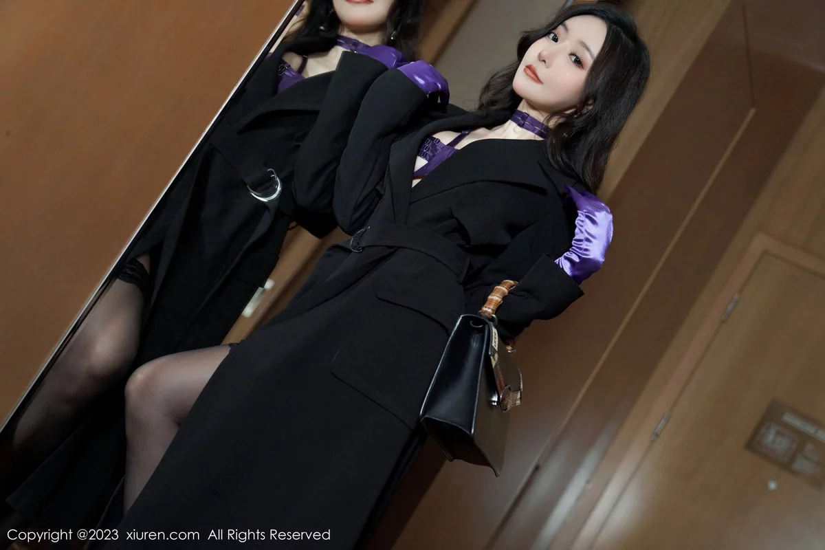 [[XiuRen秀人网]秀人网]No.6078_女神王馨瑶yanni脱黑色外衣露紫色情趣内衣秀完美身材诱惑写真76P