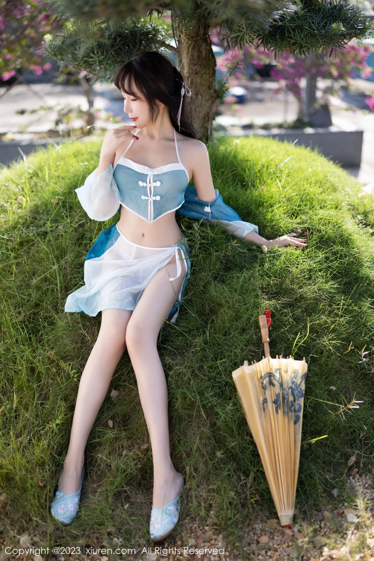 [[XiuRen秀人网]秀人网]No.6076_模特波巧酱海南岛旅拍性感蓝色轻透薄纱服秀曼妙身姿诱惑写真81P