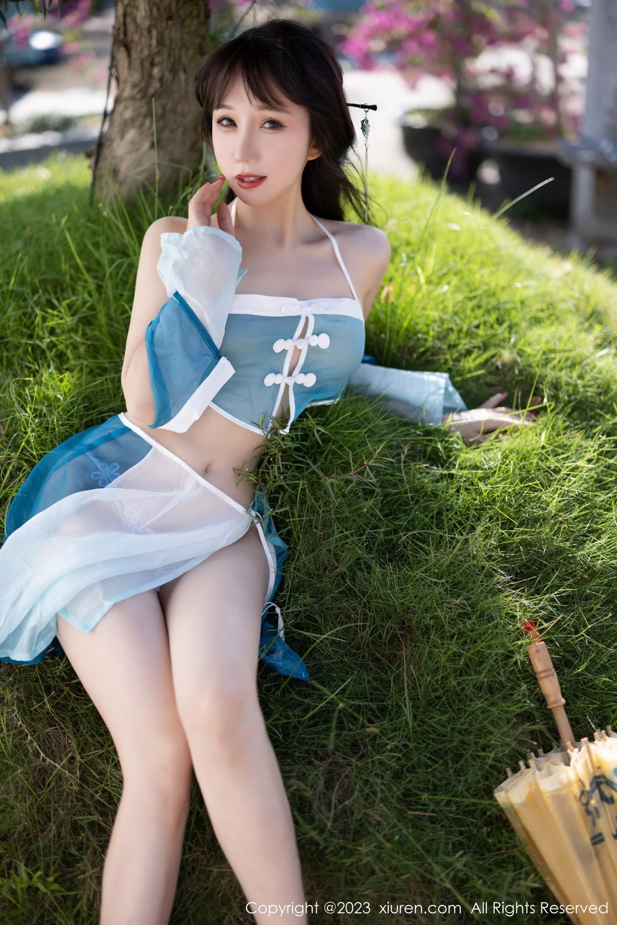 [[XiuRen秀人网]秀人网]No.6076_模特波巧酱海南岛旅拍性感蓝色轻透薄纱服秀曼妙身姿诱惑写真81P