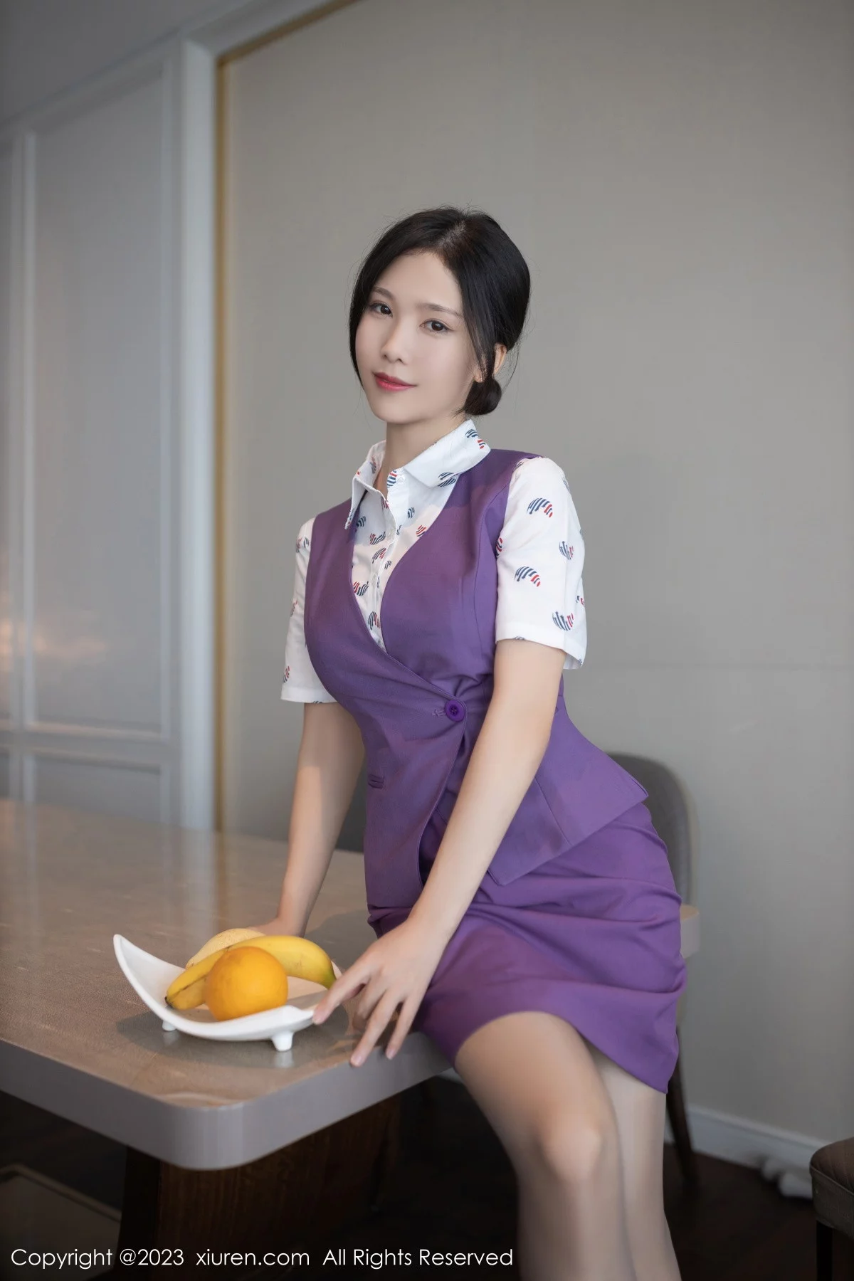[[XiuRen秀人网]秀人网]No.6084_模特利世脱空姐制服露紫色内衣配超薄黑丝秀曼妙身姿诱惑写真78P