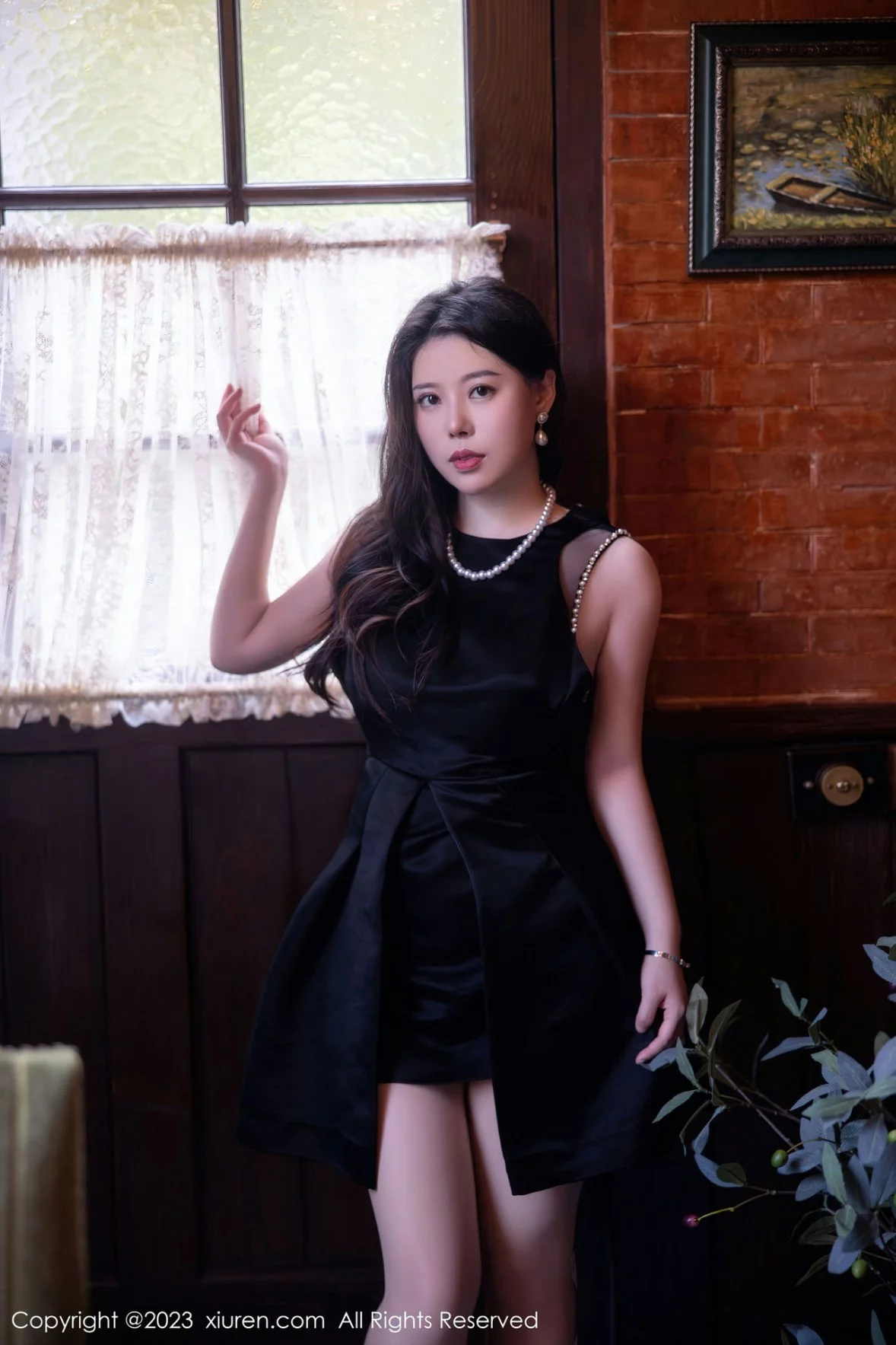 [[XiuRen秀人网]秀人网]No.6089_模特白茹雪半脱连衣裙露性感红色蕾丝内衣秀丰腴身材诱惑写真72P