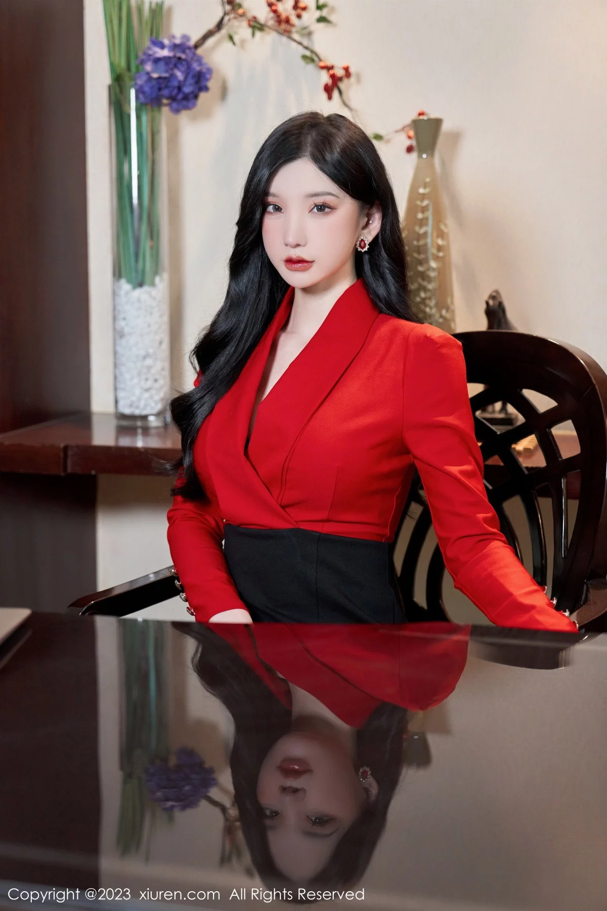 [[XiuRen秀人网]秀人网]No.6101_女神周于希Sally办公室秘密主题脱制服露黑色蕾丝内衣诱惑写真84P