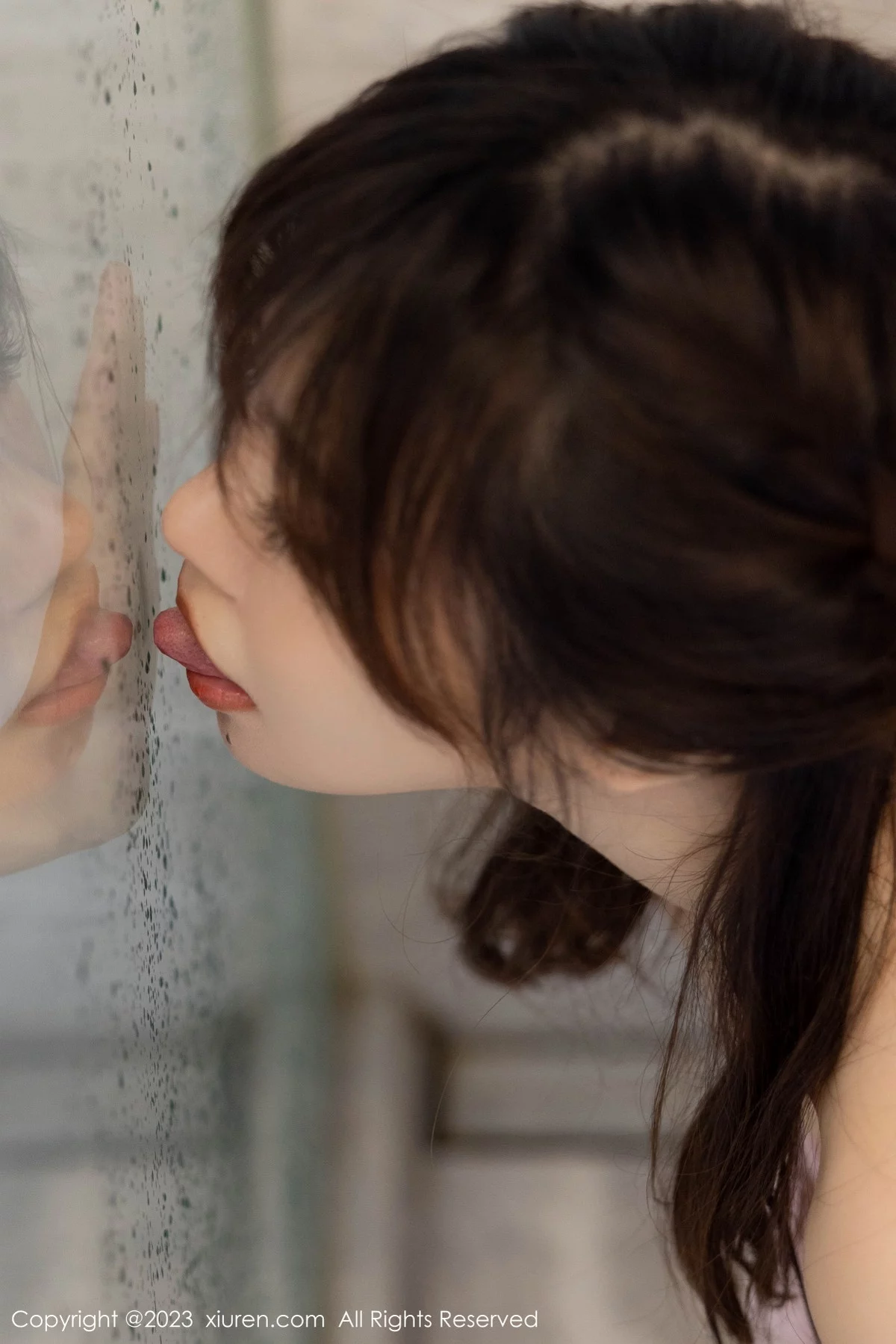 [[XiuRen秀人网]秀人网]No.6097_女神绮里嘉ula浴室性感粉色连衣短裙湿身秀完美身材诱惑写真81P