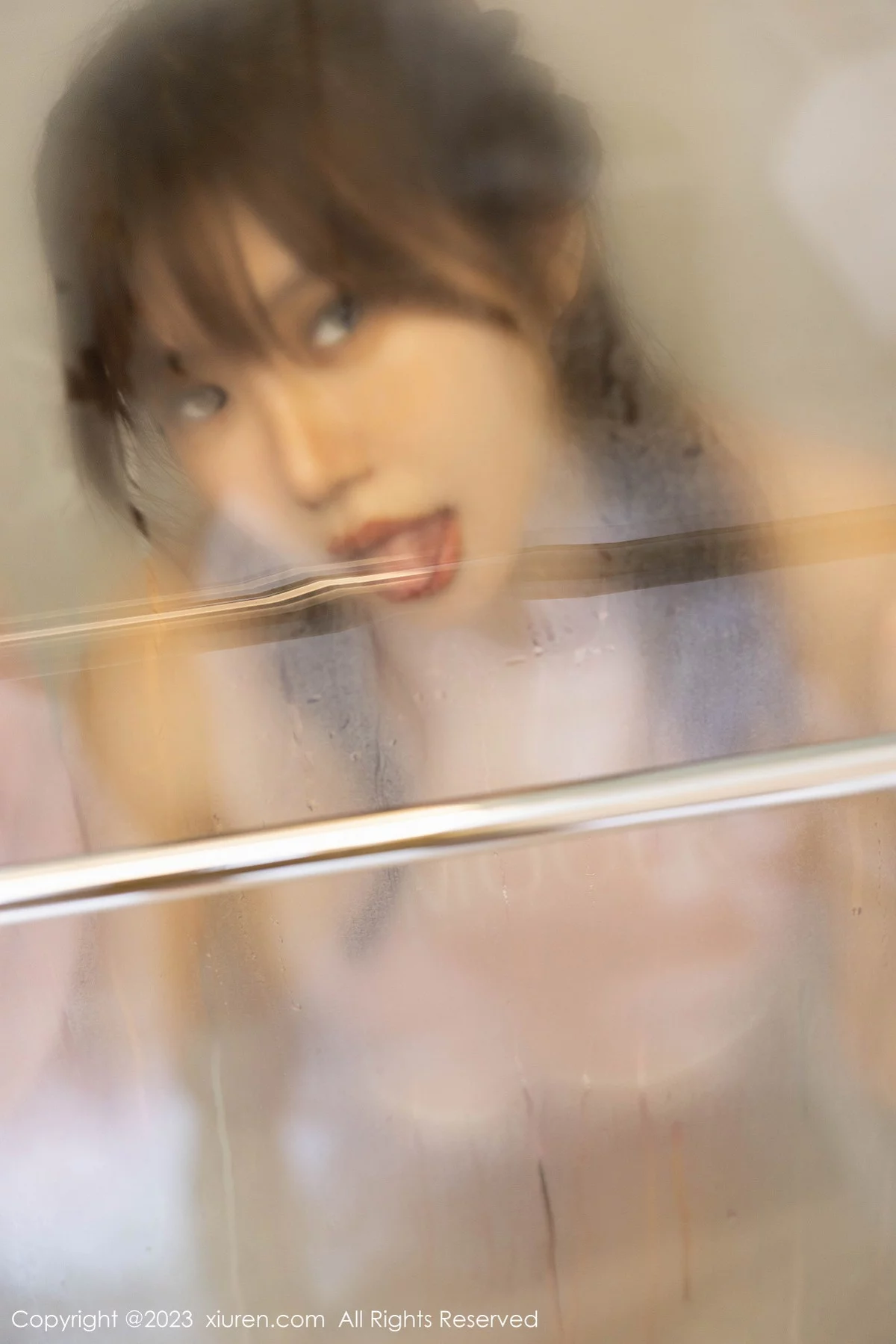 [[XiuRen秀人网]秀人网]No.6097_女神绮里嘉ula浴室性感粉色连衣短裙湿身秀完美身材诱惑写真81P