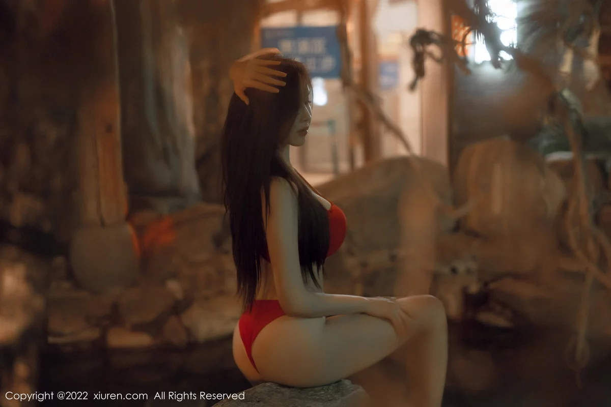 [[XiuRen秀人网]秀人网]No.6014_女神Carol周妍希温泉场景性感红色比基尼秀丰满身材诱惑写真58P