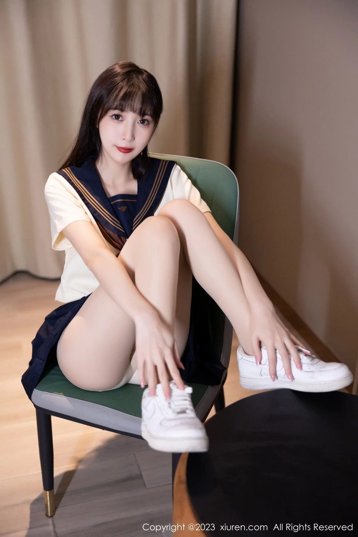 [[XiuRen秀人网]秀人网]No.6126_模特林星阑海南岛旅拍脱学妹制服露白色内衣原色丝袜诱惑写真81P