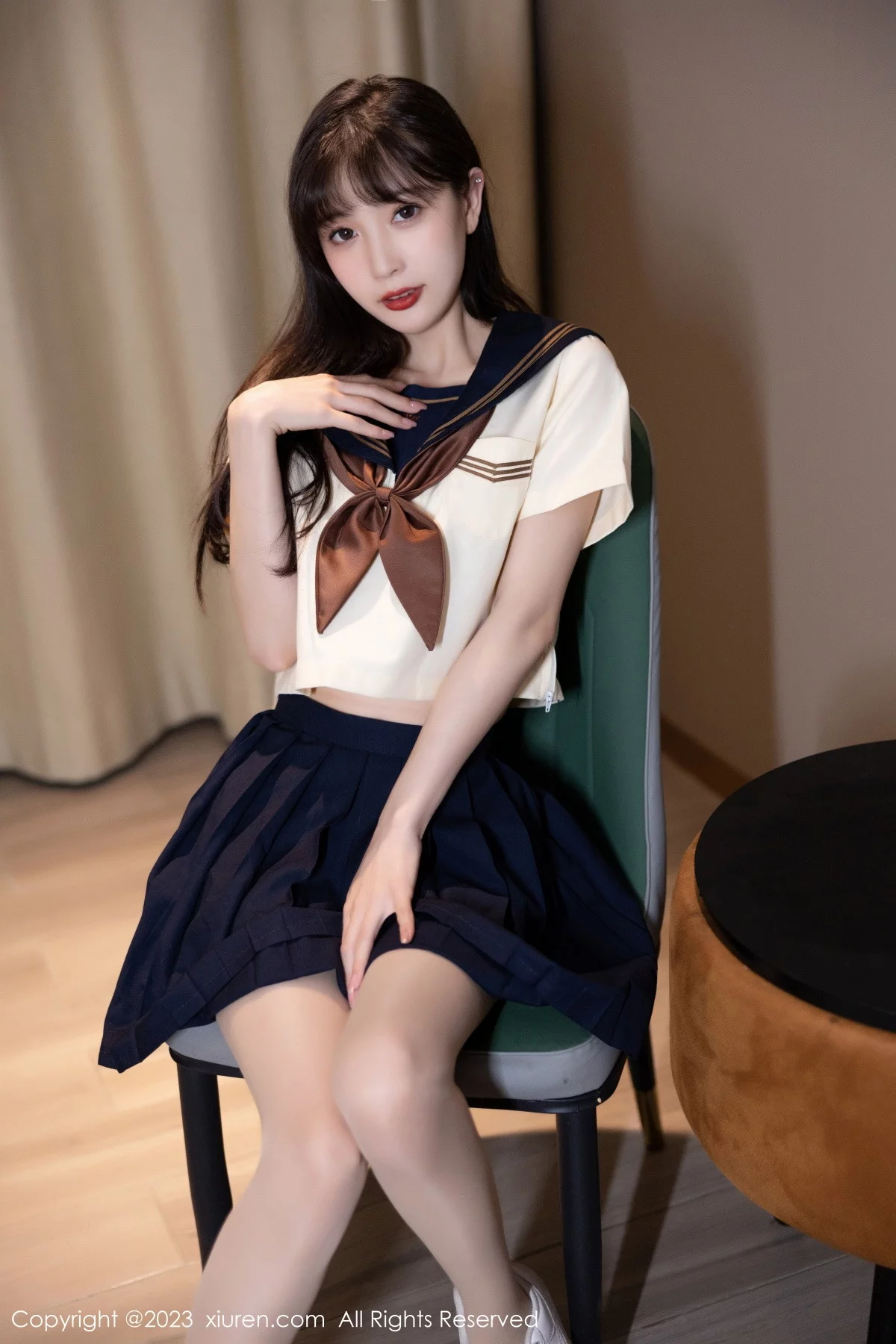 [[XiuRen秀人网]秀人网]No.6126_模特林星阑海南岛旅拍脱学妹制服露白色内衣原色丝袜诱惑写真81P