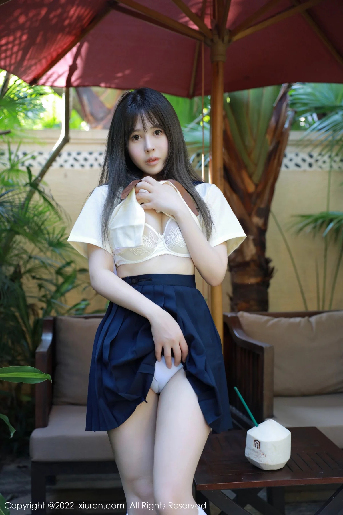 [[XiuRen秀人网]秀人网]No.6021_女神Evelyn艾莉南京旅拍户外性感白色水手服秀完美身材诱惑写真66P