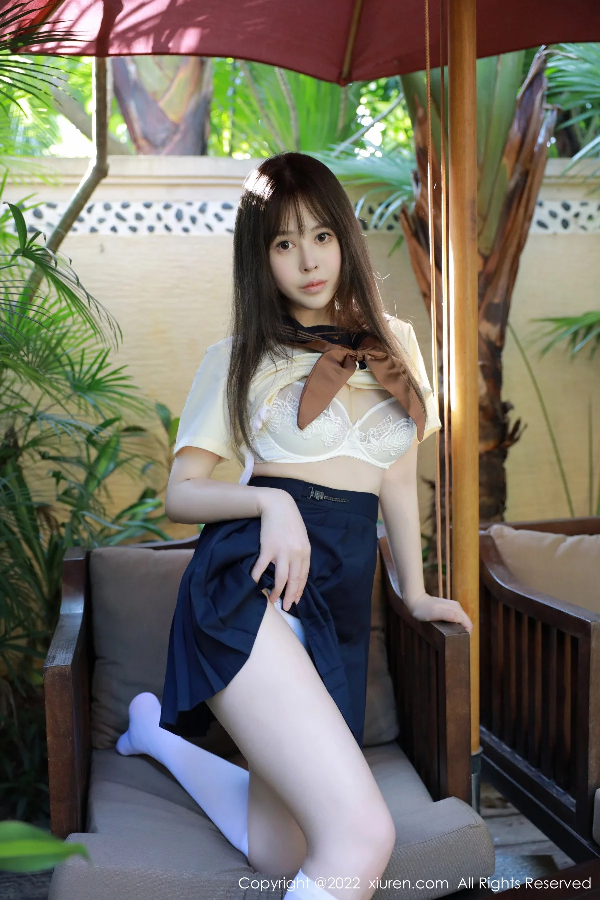 [[XiuRen秀人网]秀人网]No.6021_女神Evelyn艾莉南京旅拍户外性感白色水手服秀完美身材诱惑写真66P