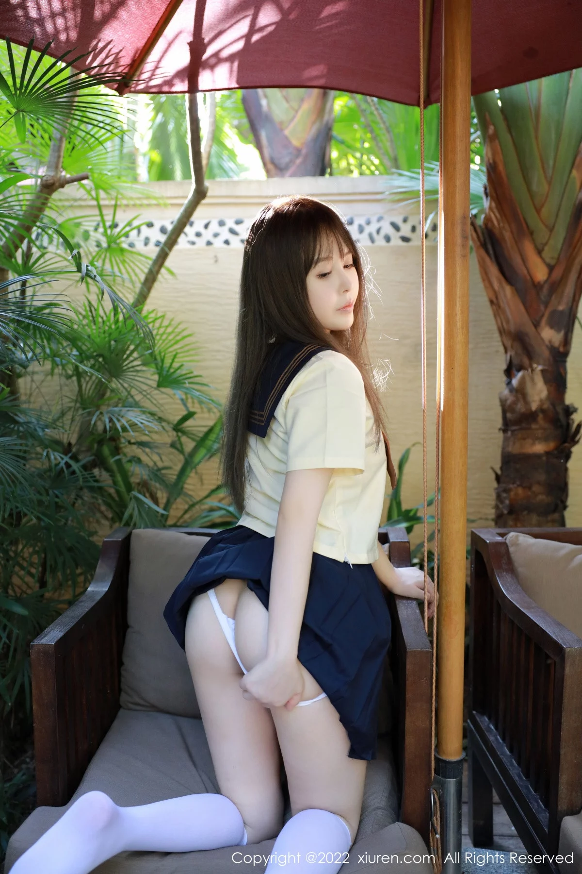 [[XiuRen秀人网]秀人网]No.6021_女神Evelyn艾莉南京旅拍户外性感白色水手服秀完美身材诱惑写真66P