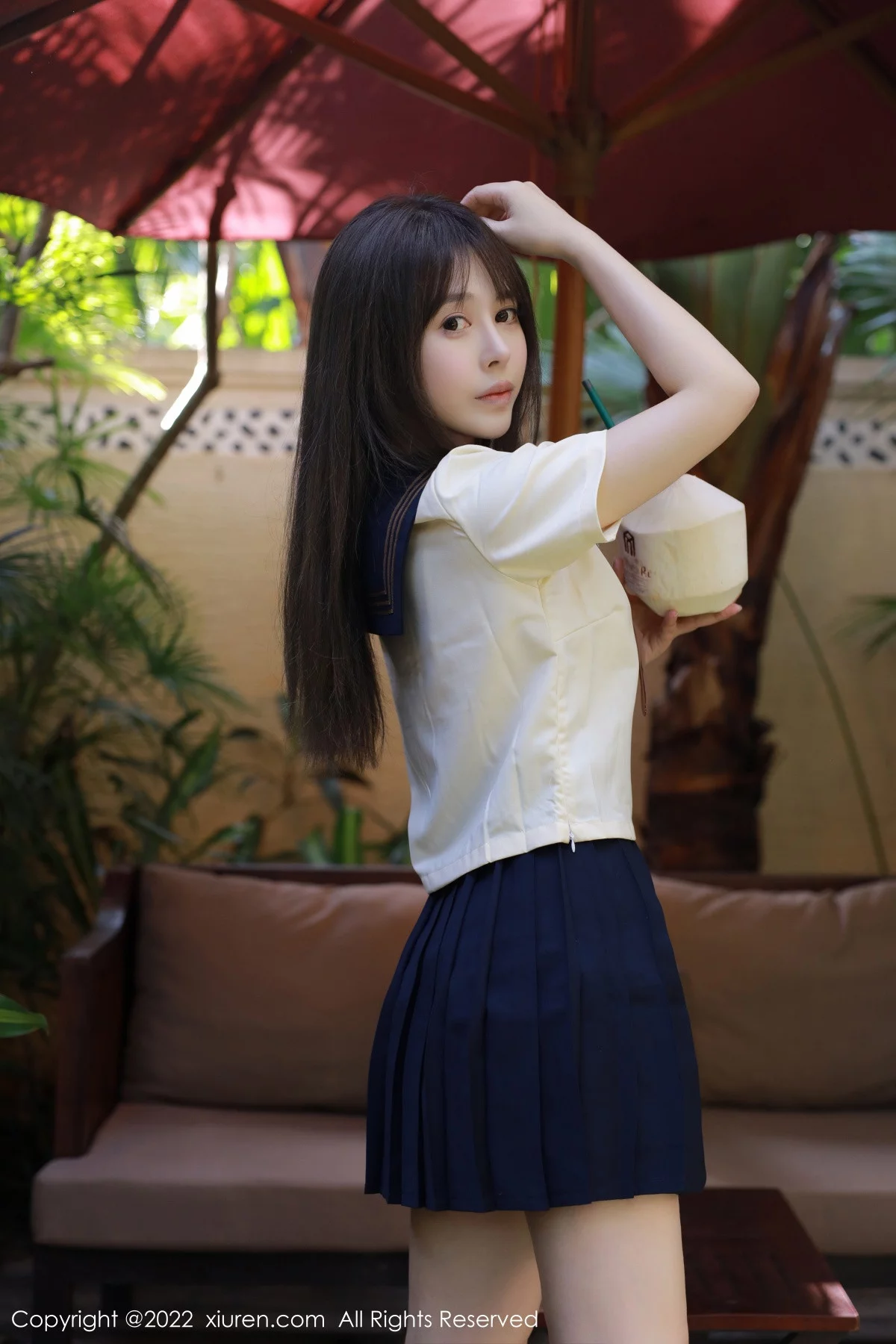 [[XiuRen秀人网]秀人网]No.6021_女神Evelyn艾莉南京旅拍户外性感白色水手服秀完美身材诱惑写真66P