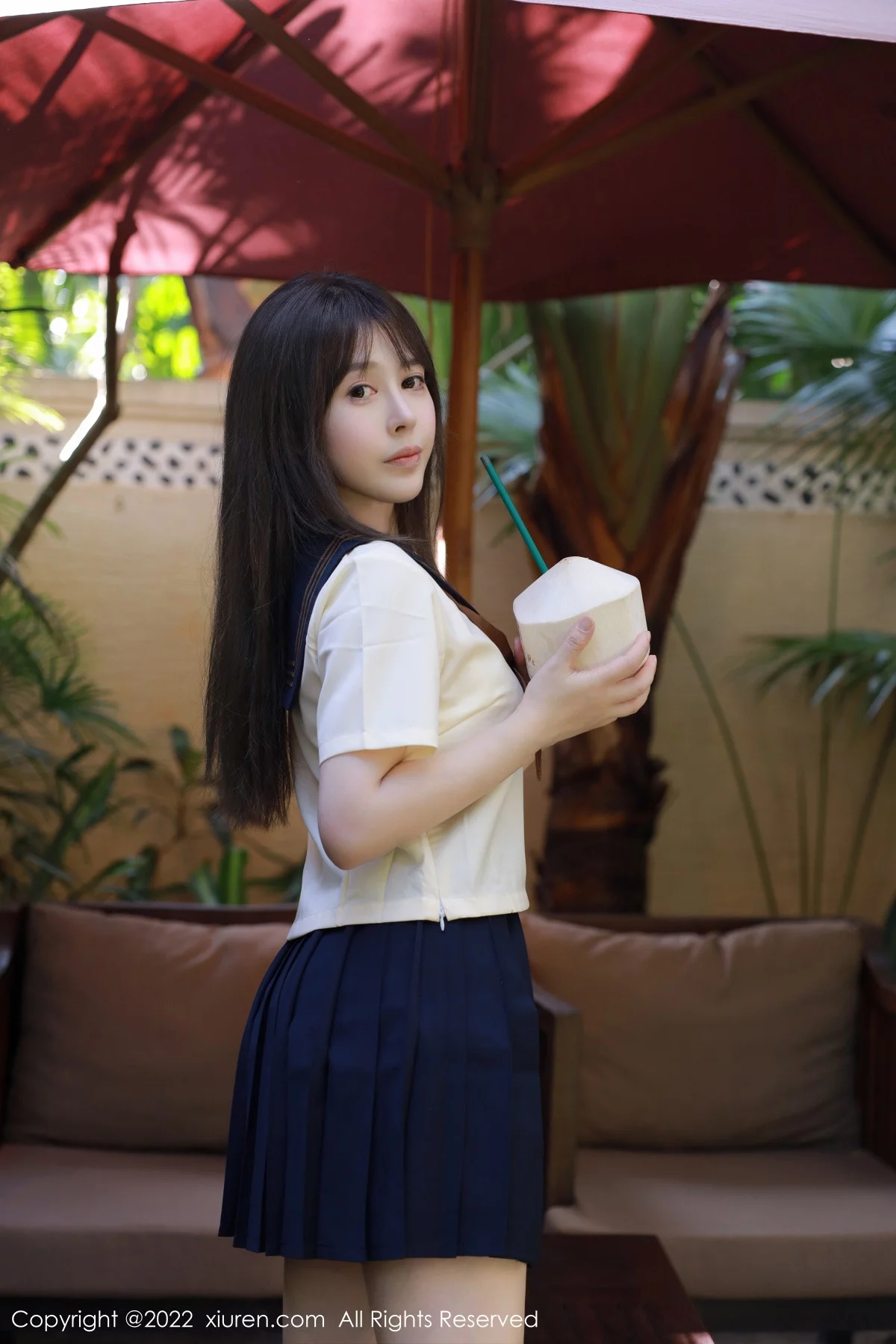 [[XiuRen秀人网]秀人网]No.6021_女神Evelyn艾莉南京旅拍户外性感白色水手服秀完美身材诱惑写真66P