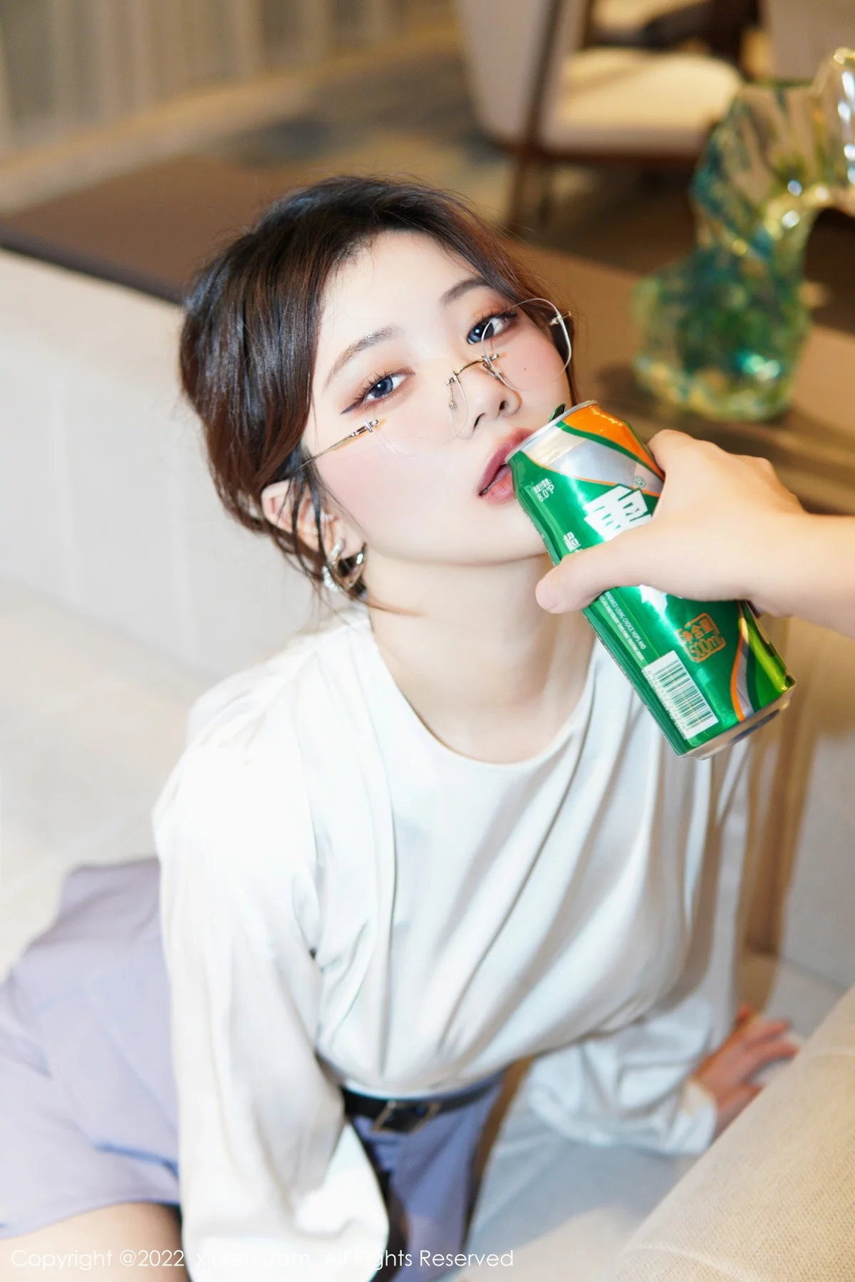 [[XiuRen秀人网]秀人网]No.6028_模特奈奈子醉酒女教师主题半脱露绿灰色蕾丝内衣撩人诱惑写真79P