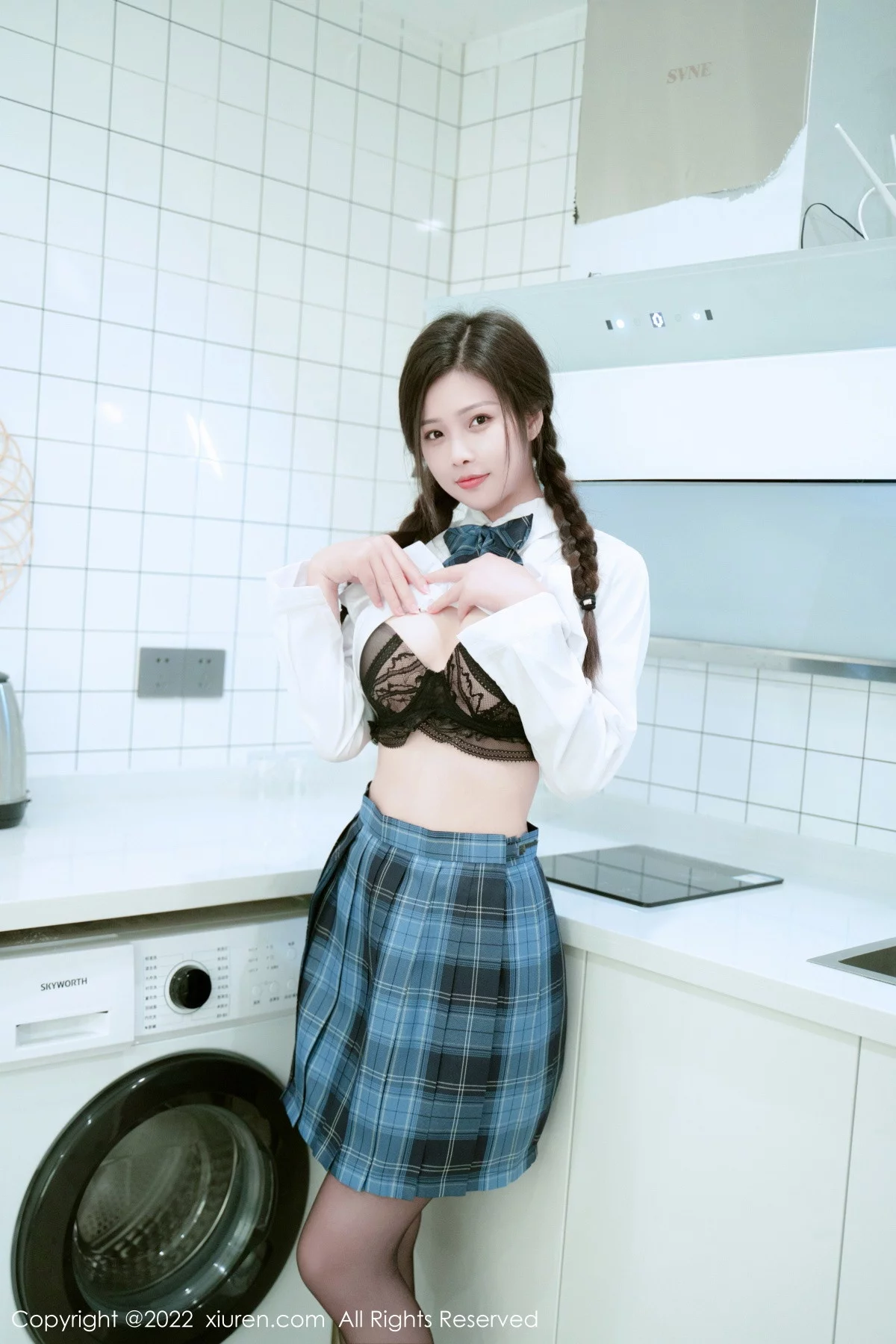 [[XiuRen秀人网]秀人网]No.6029_模特星萌性感制服诱惑半脱露轻透蕾丝内衣配黑丝吊袜诱惑写真60P