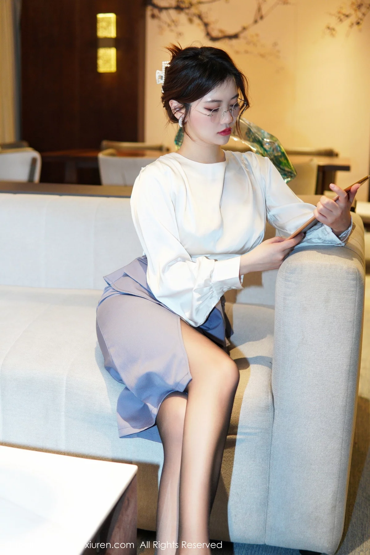 [[XiuRen秀人网]秀人网]No.6028_模特奈奈子醉酒女教师主题半脱露绿灰色蕾丝内衣撩人诱惑写真79P