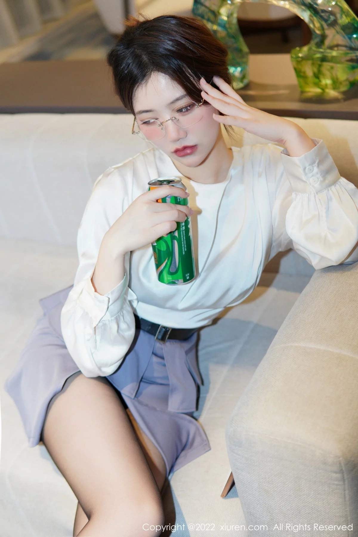 [[XiuRen秀人网]秀人网]No.6028_模特奈奈子醉酒女教师主题半脱露绿灰色蕾丝内衣撩人诱惑写真79P