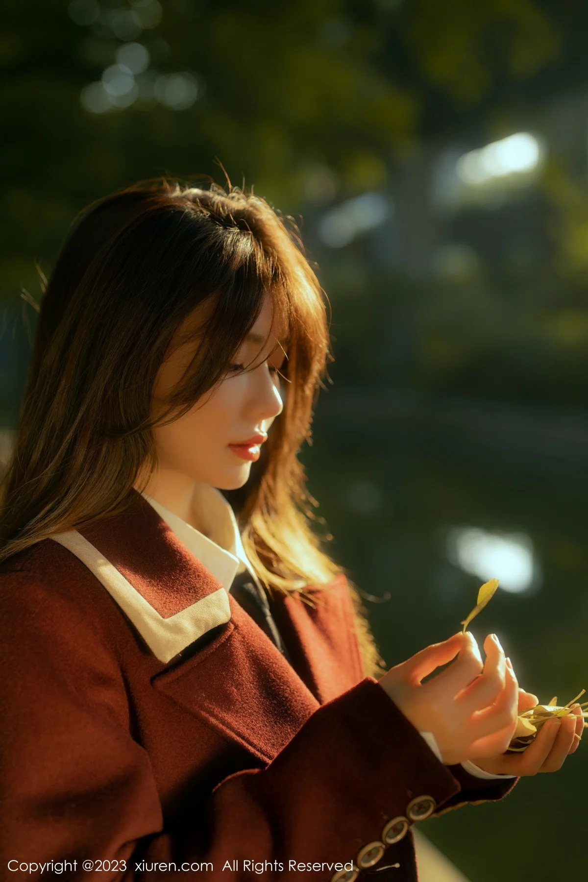 [[XiuRen秀人网]秀人网]No.6137_模特婠婠么性感白T配黑色短裙露超薄黑丝秀曼妙身姿诱惑写真91P