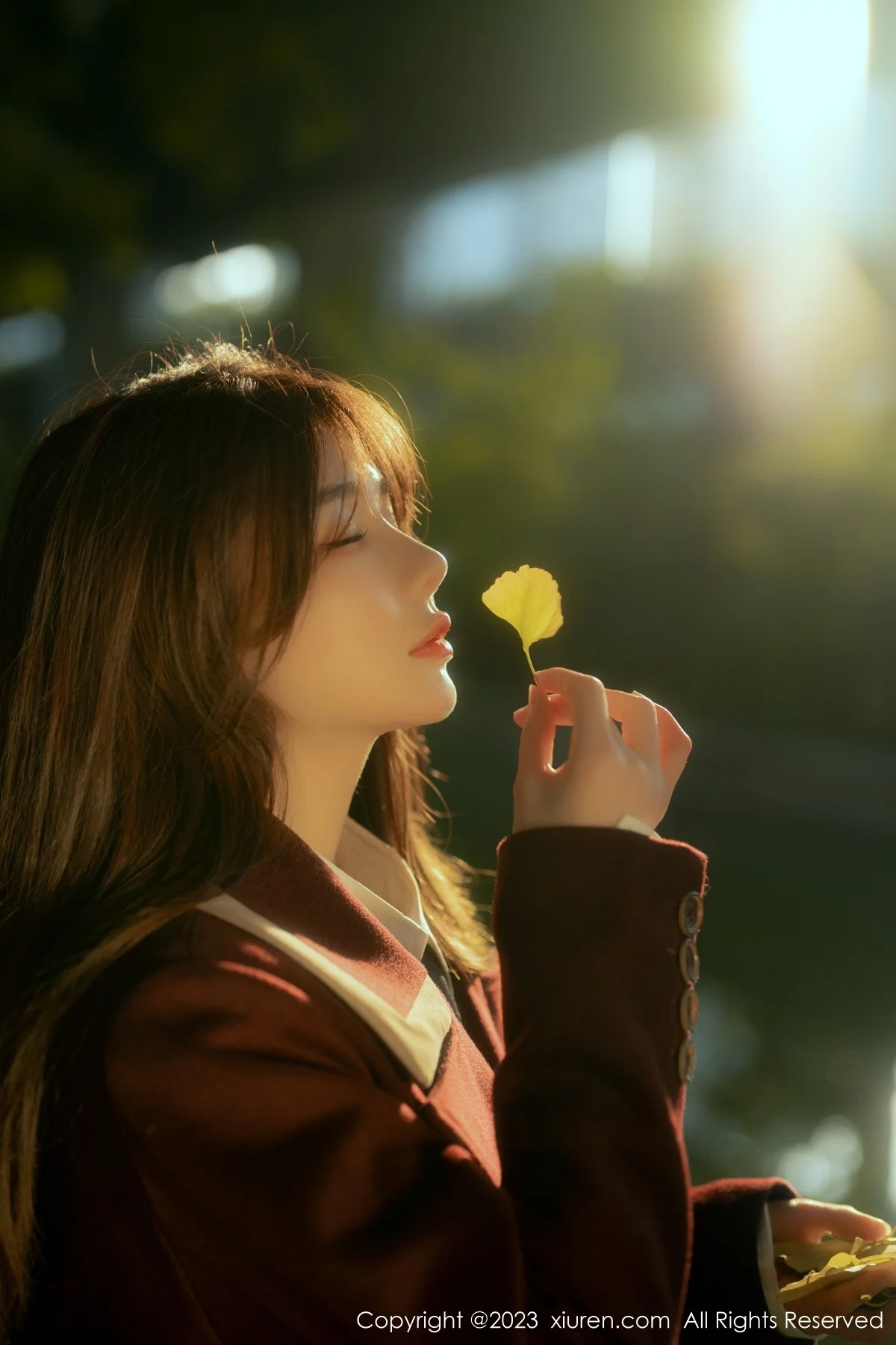 [[XiuRen秀人网]秀人网]No.6137_模特婠婠么性感白T配黑色短裙露超薄黑丝秀曼妙身姿诱惑写真91P