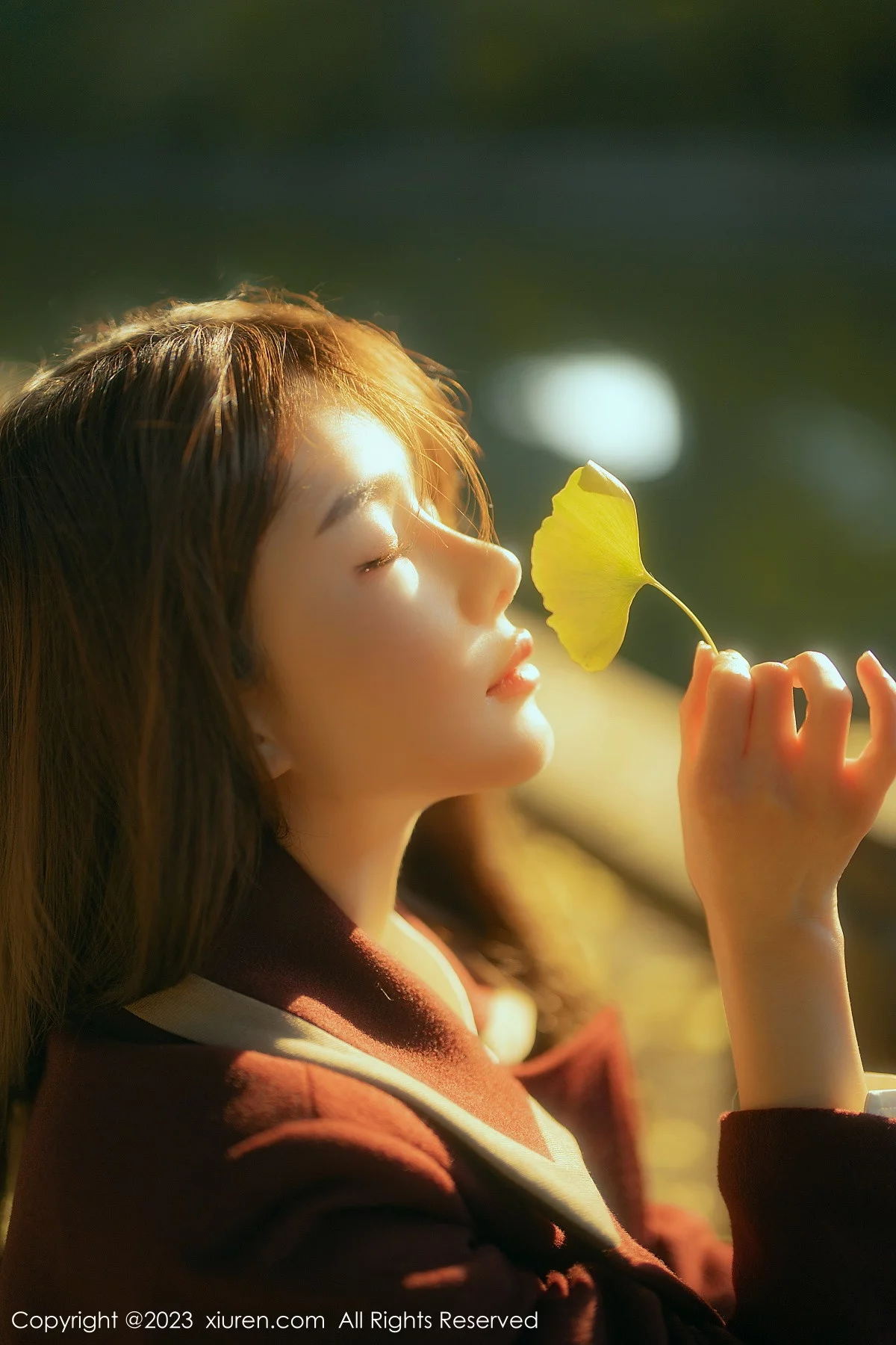 [[XiuRen秀人网]秀人网]No.6137_模特婠婠么性感白T配黑色短裙露超薄黑丝秀曼妙身姿诱惑写真91P