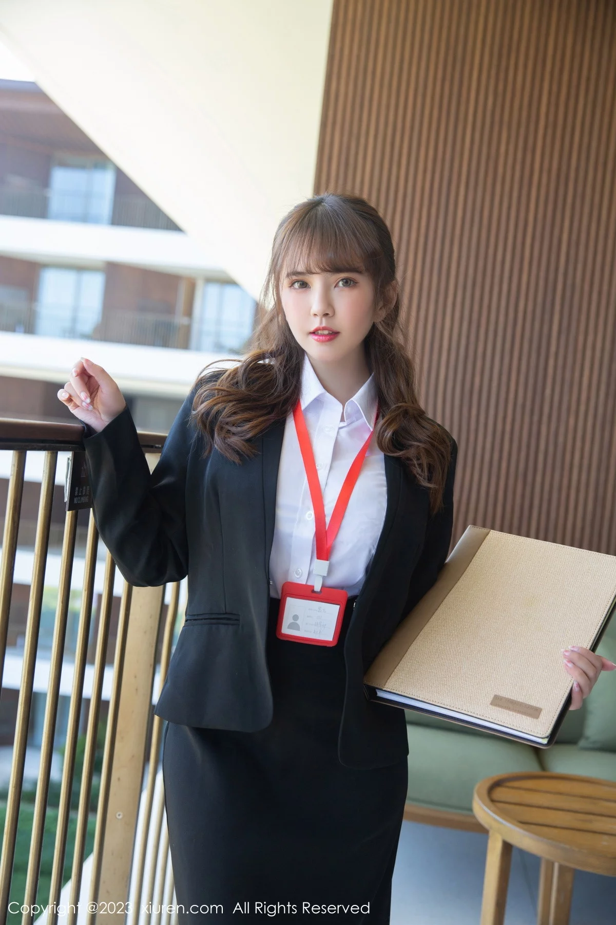 [[XiuRen秀人网]秀人网]No.6197_模特张思允Nice和上司出差半脱露淡紫色蕾丝内衣完美诱惑写真81P