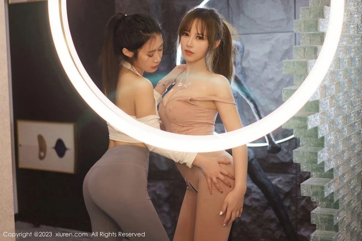 [[XiuRen秀人网]秀人网]No.6206_模特合集女神icy猪＆laura阿姣性感紧身服饰秀完美身材诱惑写真72P