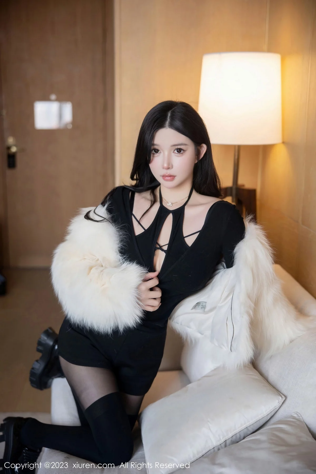 [[XiuRen秀人网]秀人网]No.6212_模特林珊珊黑色收身服饰露性感黑色轻透蕾丝内衣极致诱惑写真81P