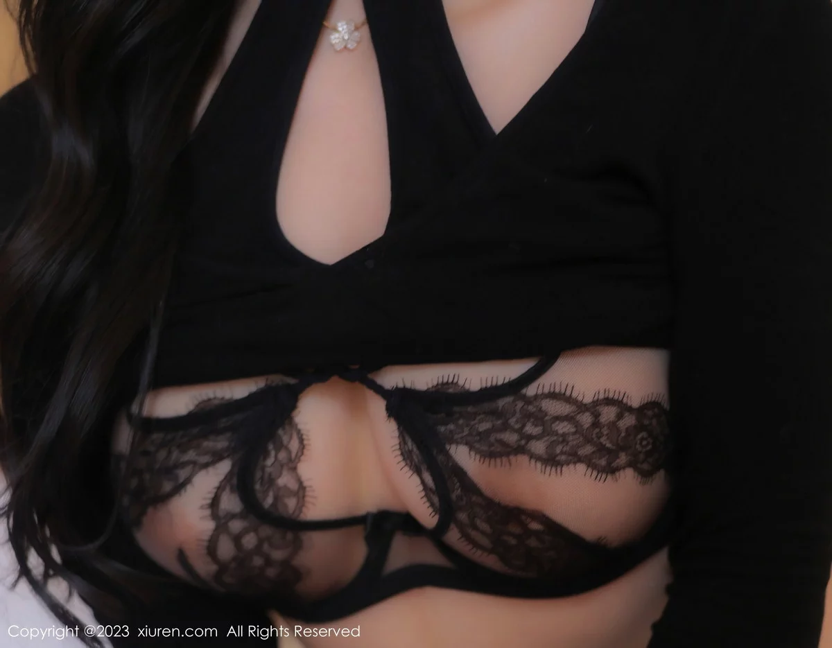 [[XiuRen秀人网]秀人网]No.6212_模特林珊珊黑色收身服饰露性感黑色轻透蕾丝内衣极致诱惑写真81P