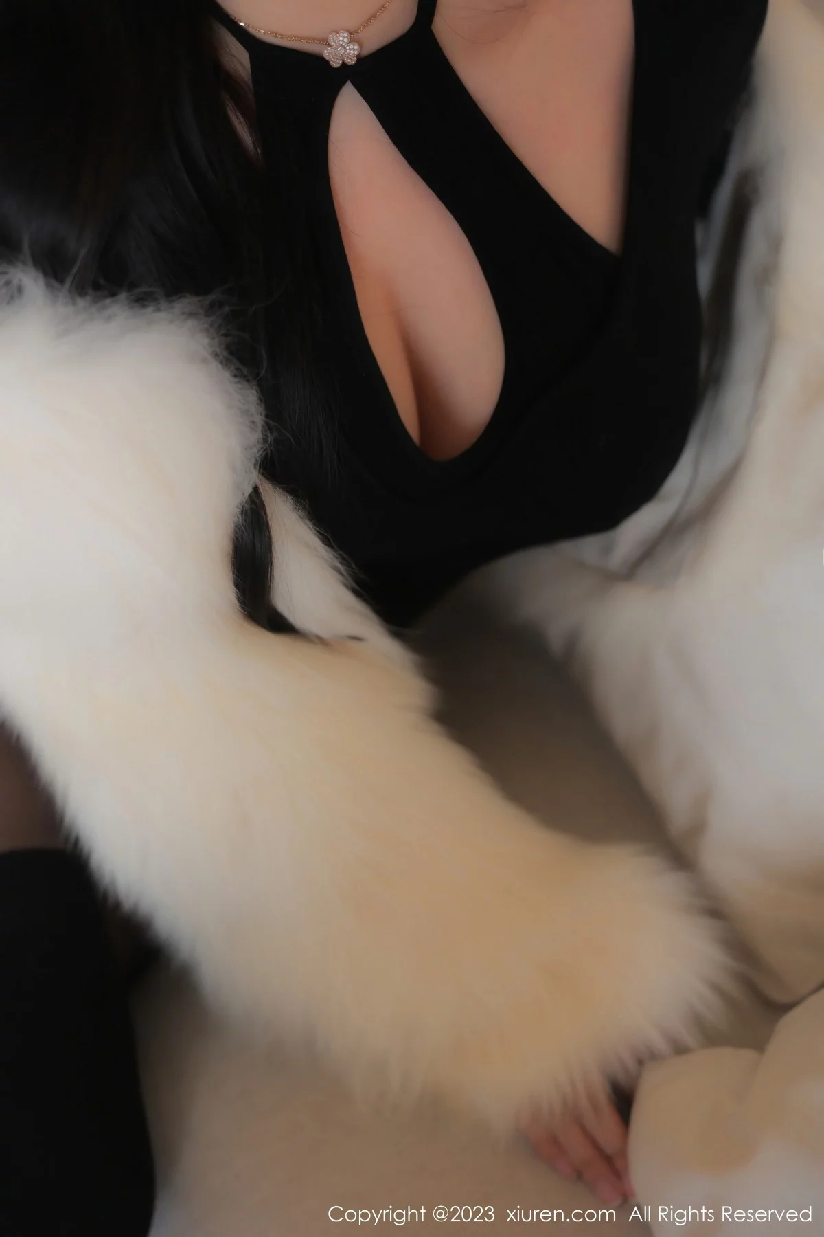 [[XiuRen秀人网]秀人网]No.6212_模特林珊珊黑色收身服饰露性感黑色轻透蕾丝内衣极致诱惑写真81P