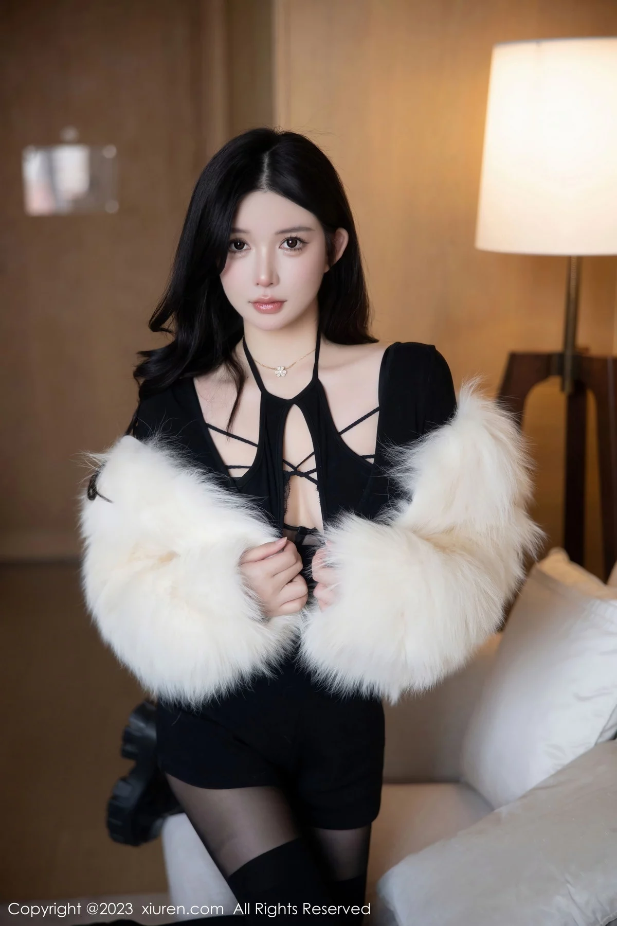 [[XiuRen秀人网]秀人网]No.6212_模特林珊珊黑色收身服饰露性感黑色轻透蕾丝内衣极致诱惑写真81P