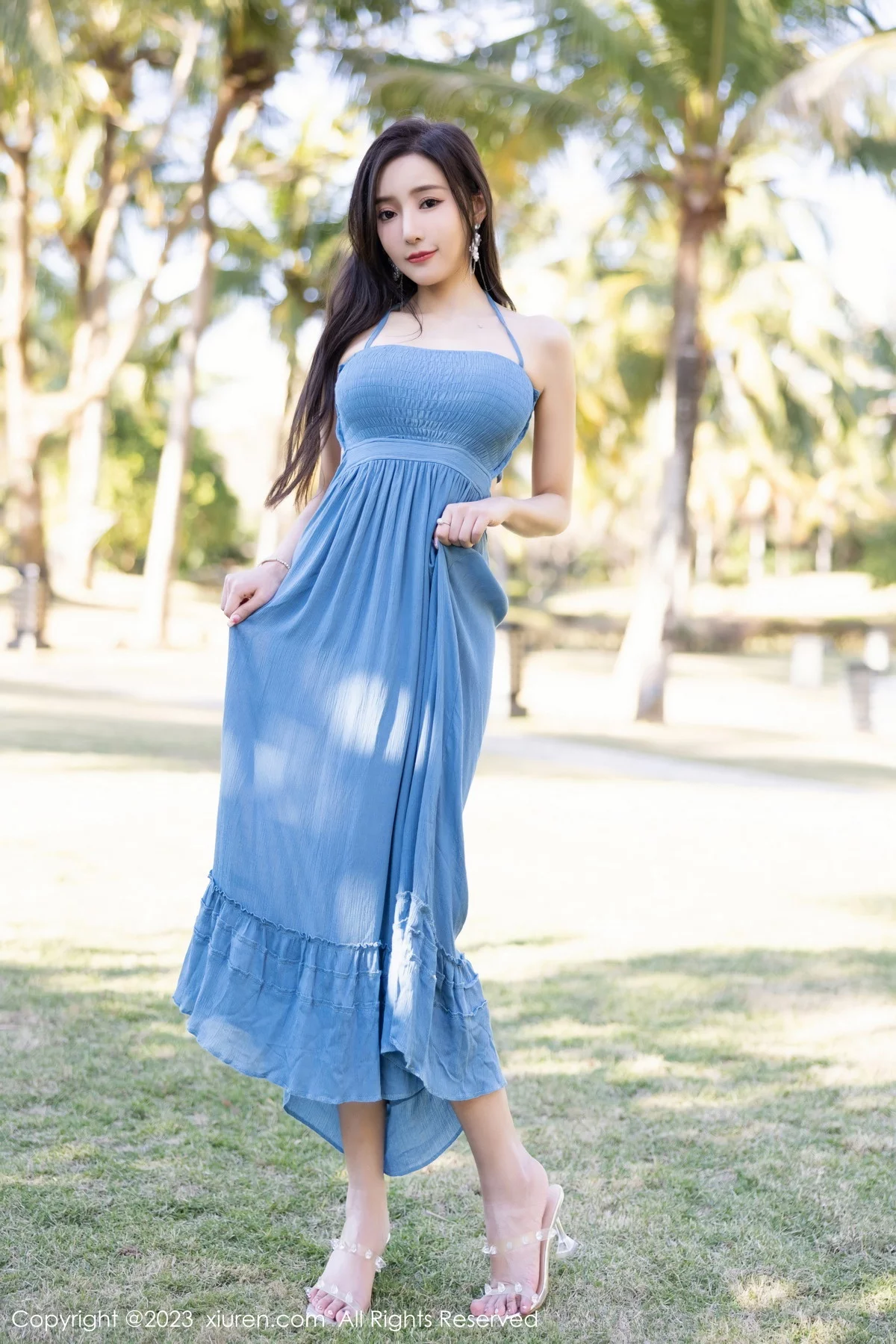 [[XiuRen秀人网]秀人网]No.6222_女神王馨瑶yanni海南岛旅拍性感黑色泳装秀丰满身材迷人写真84P