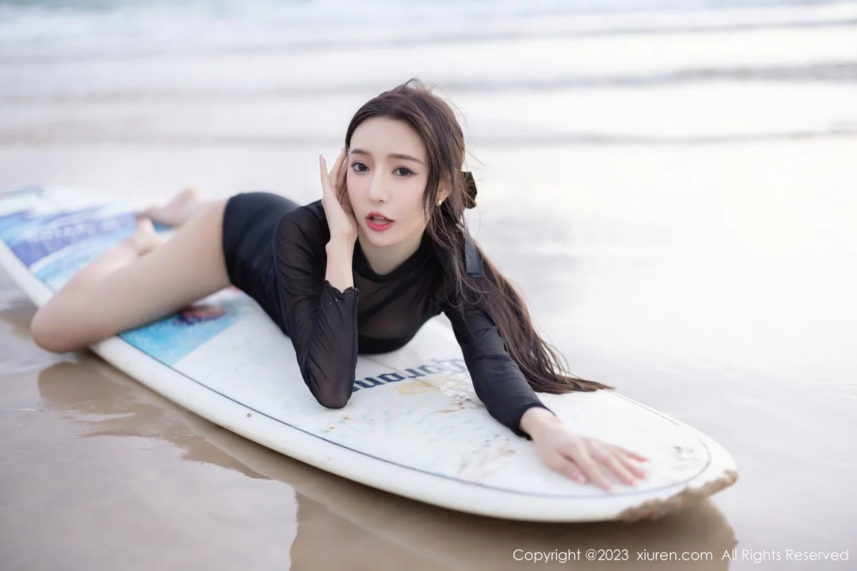 [[XiuRen秀人网]秀人网]No.6222_女神王馨瑶yanni海南岛旅拍性感黑色泳装秀丰满身材迷人写真84P