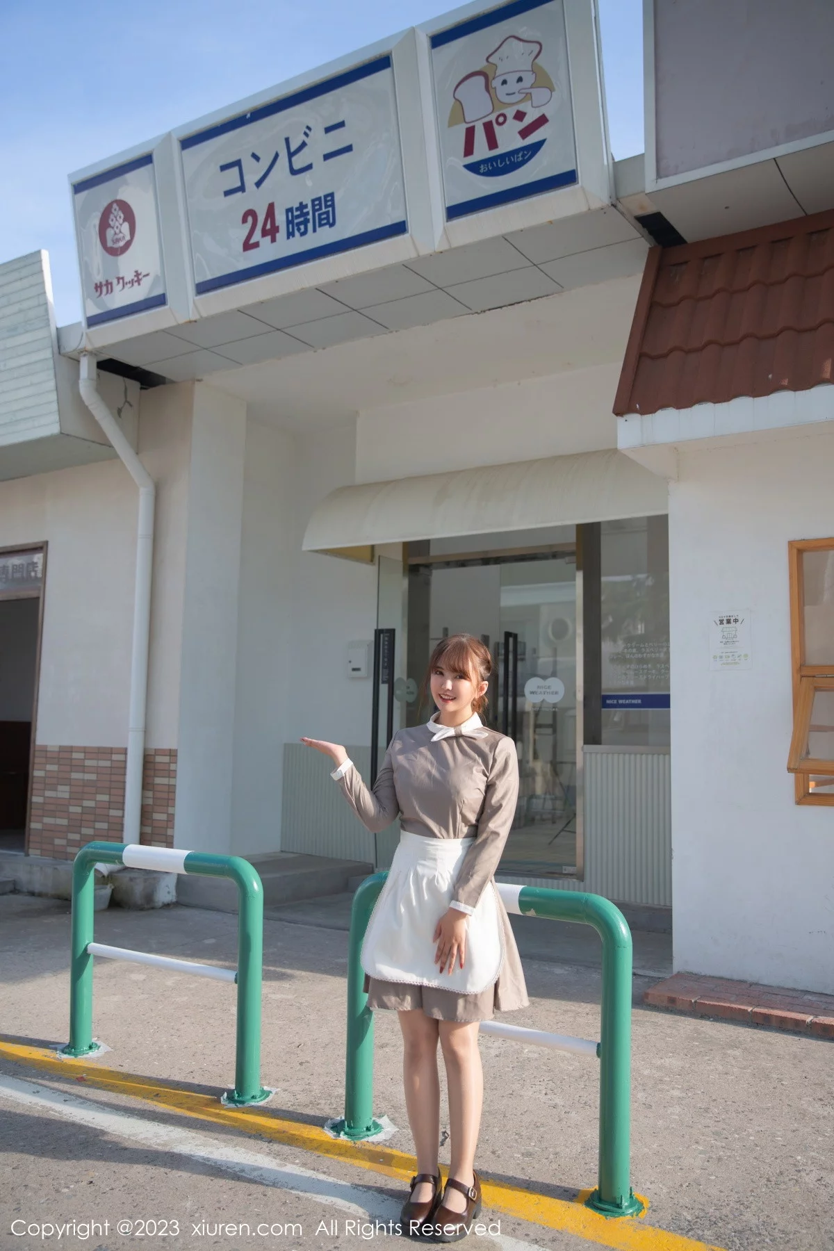 [[XiuRen秀人网]秀人网]No.6146_模特张思允Nice职员角色扮演蕾丝薄纱内衣配无内肉丝诱惑写真80P