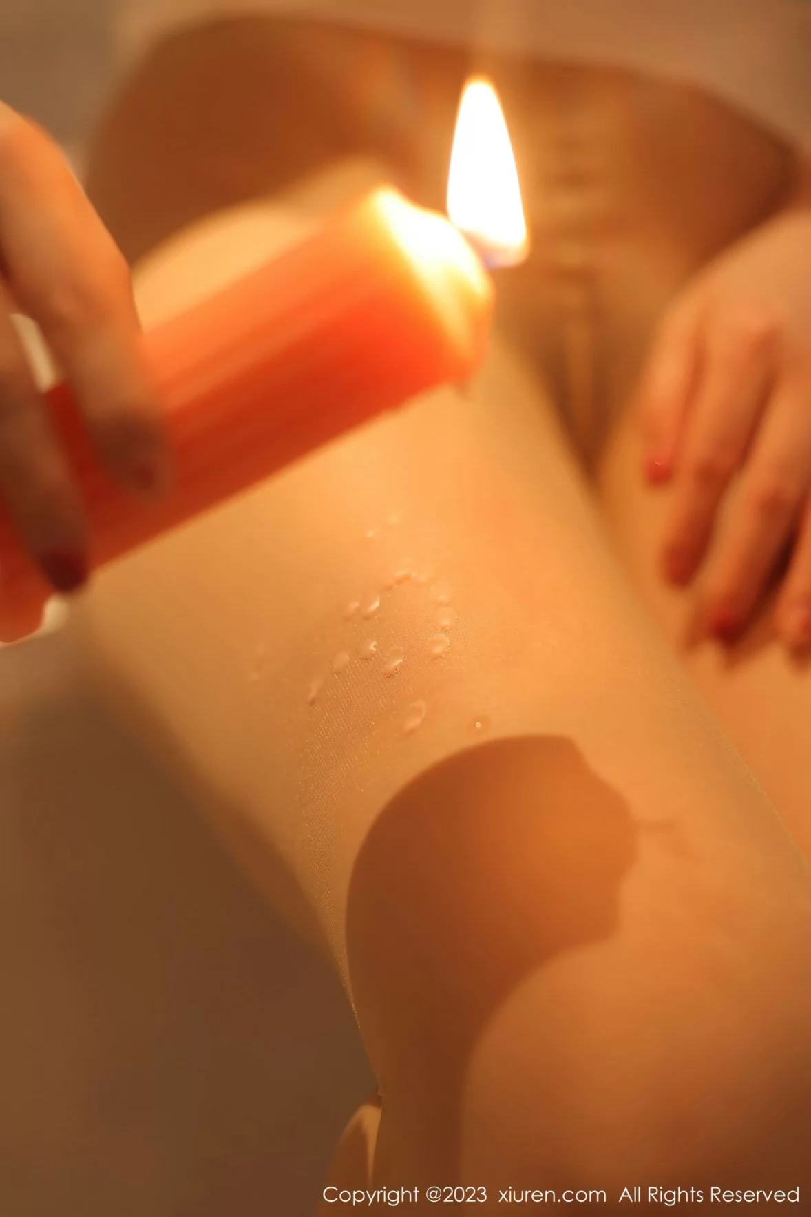 [[XiuRen秀人网]秀人网]No.6233_模特豆瓣酱白色轻透网纱情趣服配原色丝袜秀火辣身材诱惑写真68P