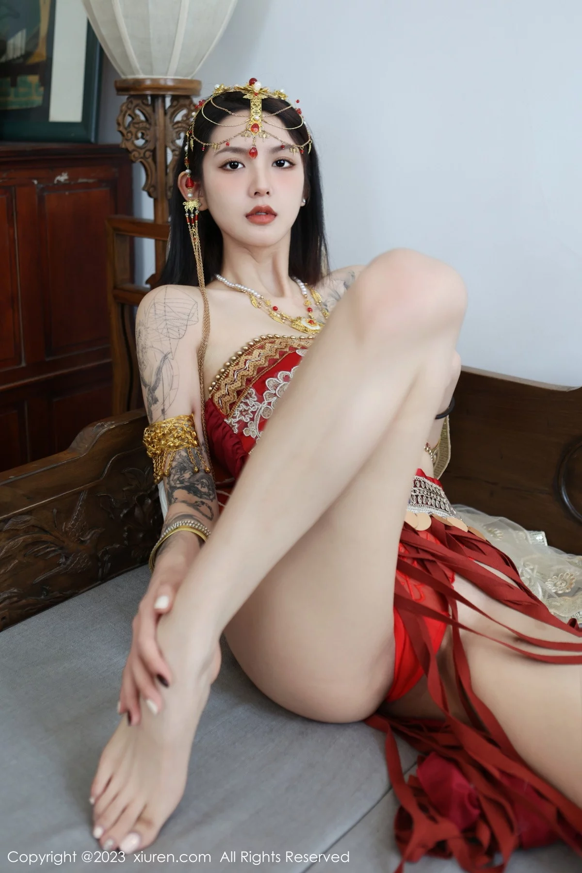 [[XiuRen秀人网]秀人网]No.6240_模特乔一一性感异域风情舞女服饰秀曼妙身姿迷人气质诱惑写真76P