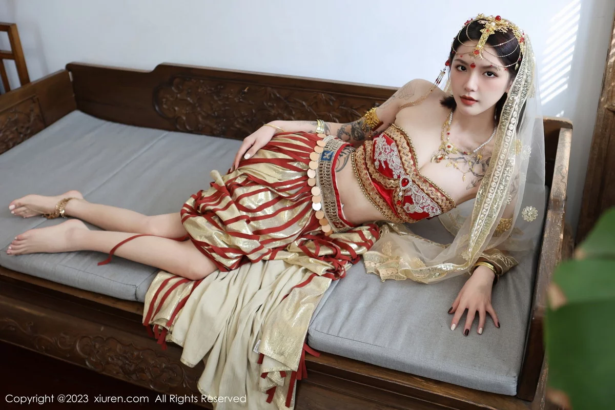 [[XiuRen秀人网]秀人网]No.6240_模特乔一一性感异域风情舞女服饰秀曼妙身姿迷人气质诱惑写真76P