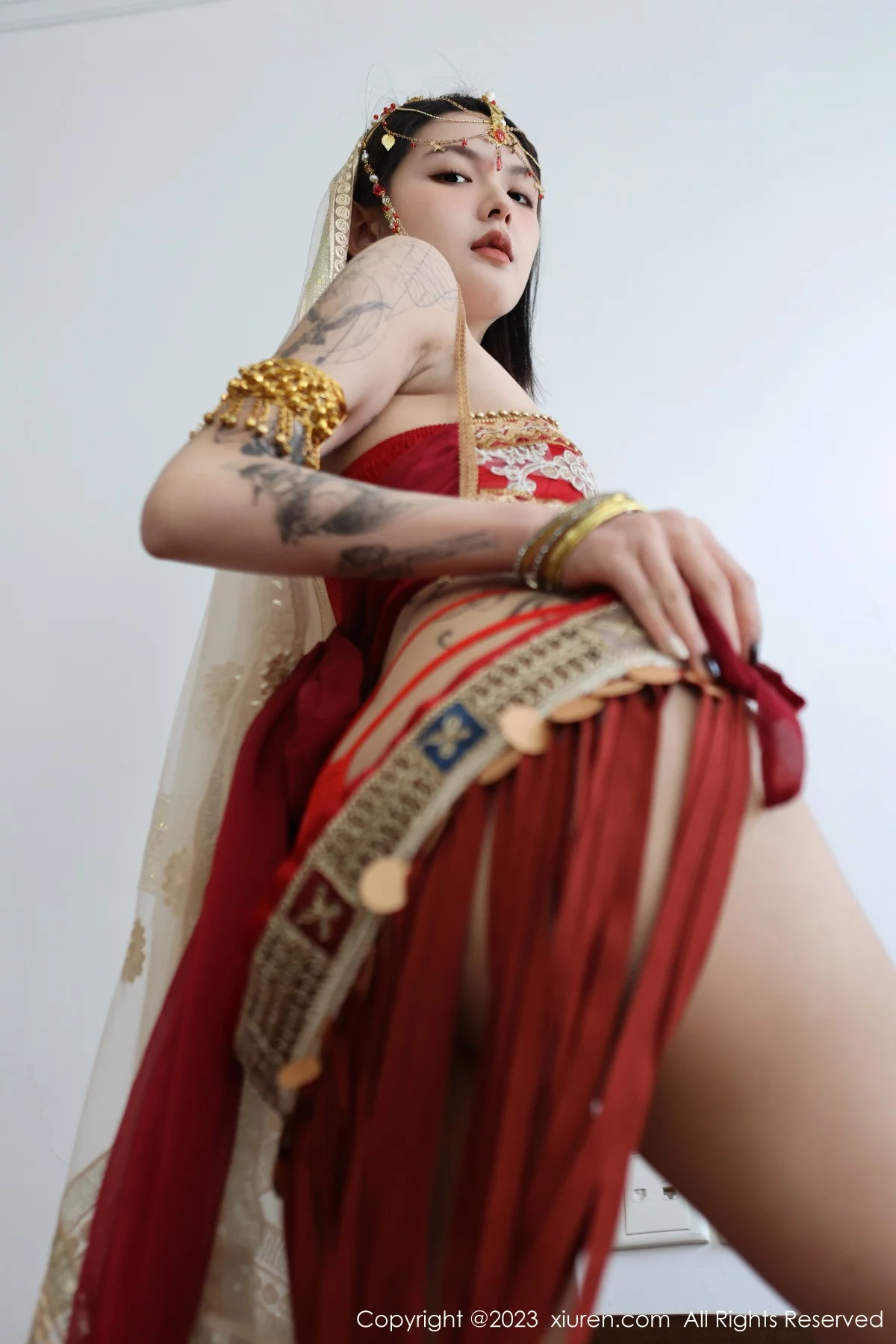 [[XiuRen秀人网]秀人网]No.6240_模特乔一一性感异域风情舞女服饰秀曼妙身姿迷人气质诱惑写真76P