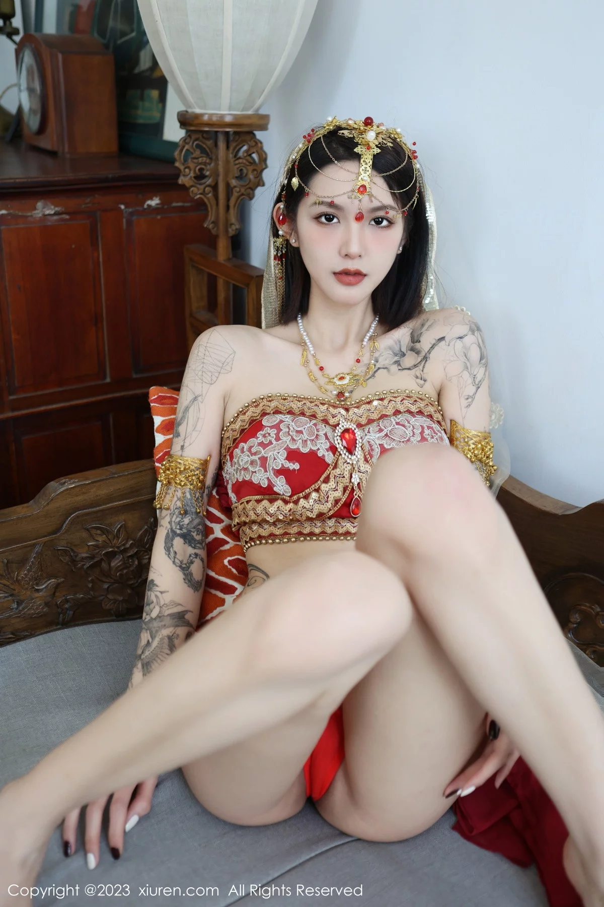 [[XiuRen秀人网]秀人网]No.6240_模特乔一一性感异域风情舞女服饰秀曼妙身姿迷人气质诱惑写真76P