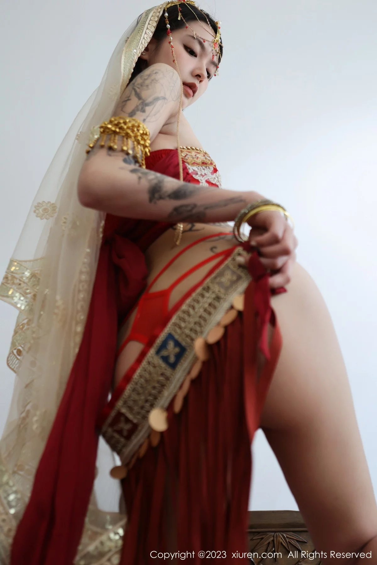 [[XiuRen秀人网]秀人网]No.6240_模特乔一一性感异域风情舞女服饰秀曼妙身姿迷人气质诱惑写真76P