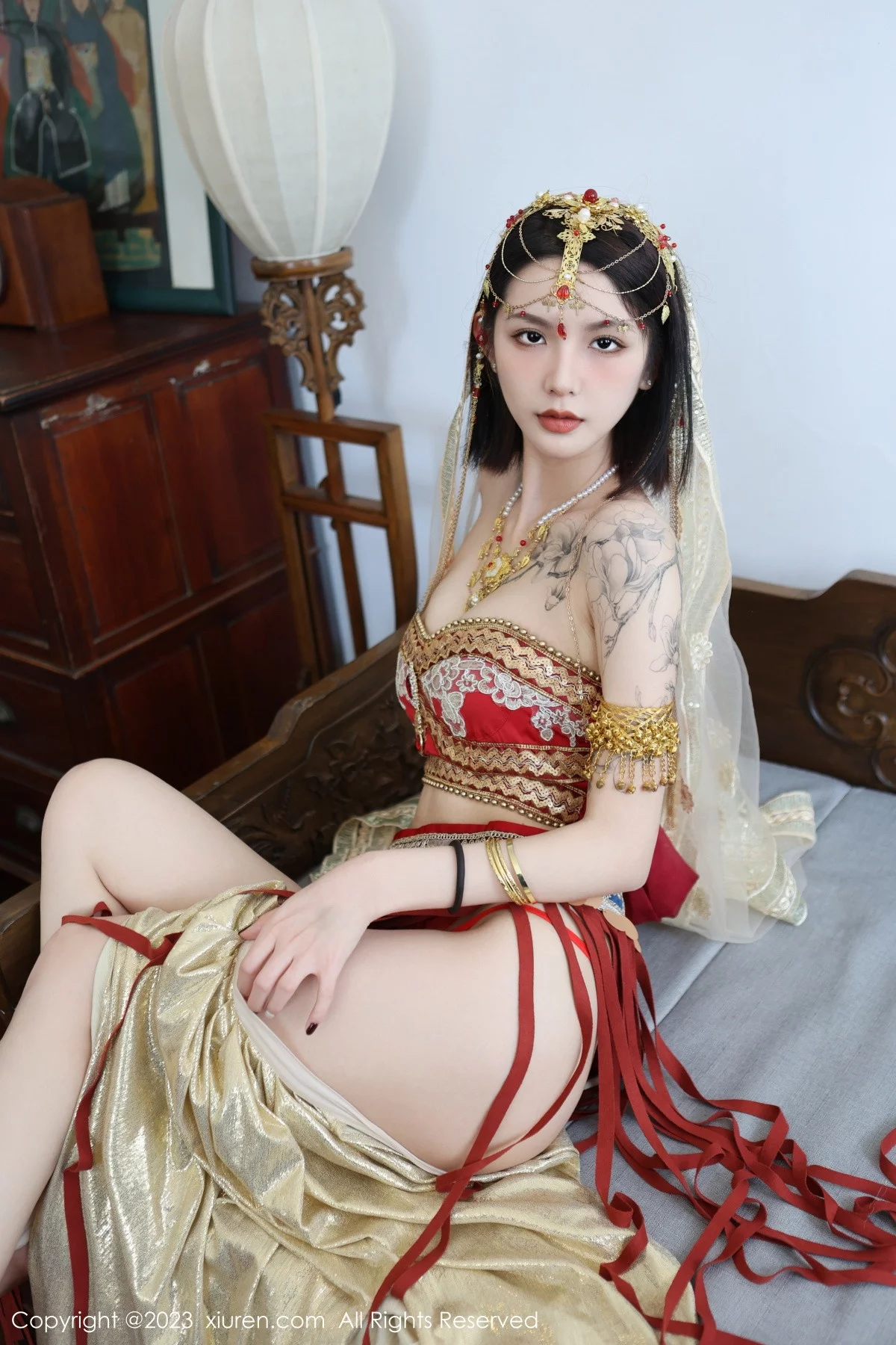 [[XiuRen秀人网]秀人网]No.6240_模特乔一一性感异域风情舞女服饰秀曼妙身姿迷人气质诱惑写真76P