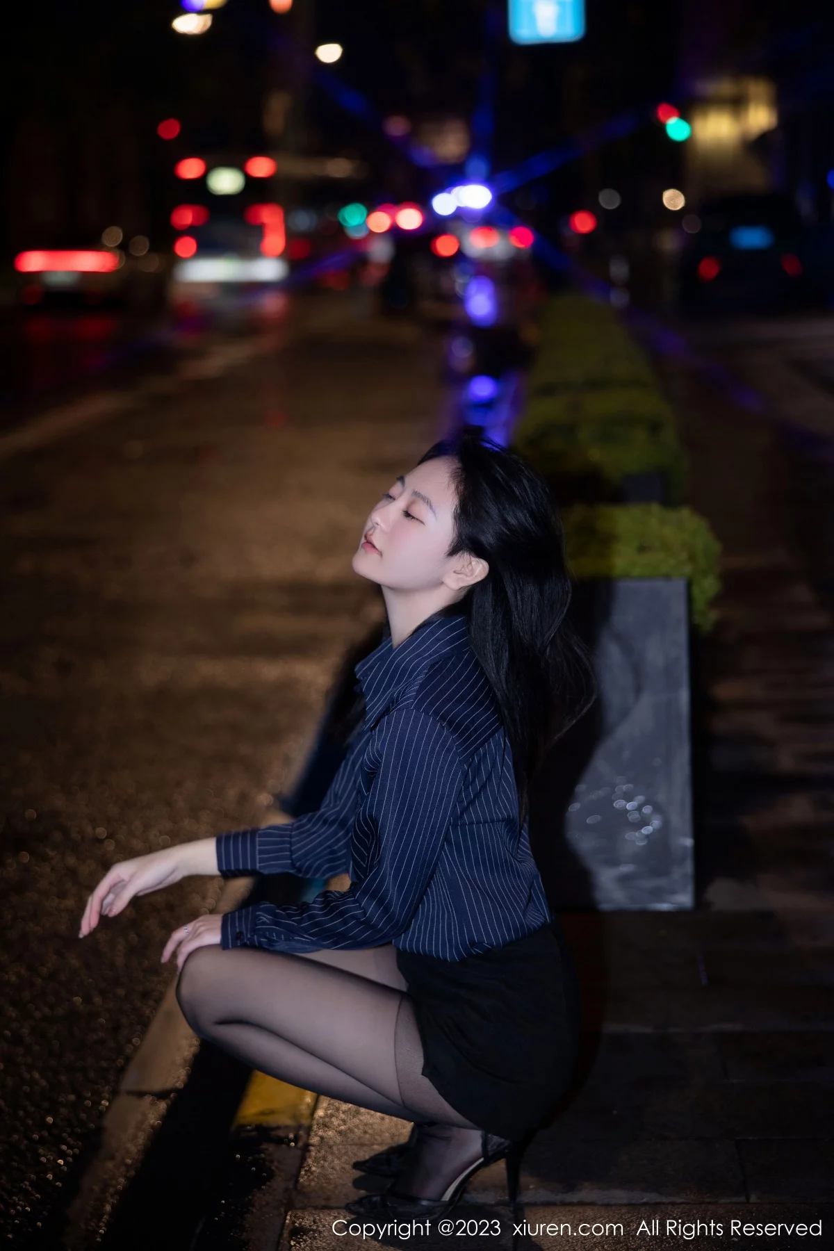 [[XiuRen秀人网]秀人网]No.6246_模特谢小蒽宾馆性感OL装扮半脱露性感黑色蕾丝内衣撩人诱惑写真87P