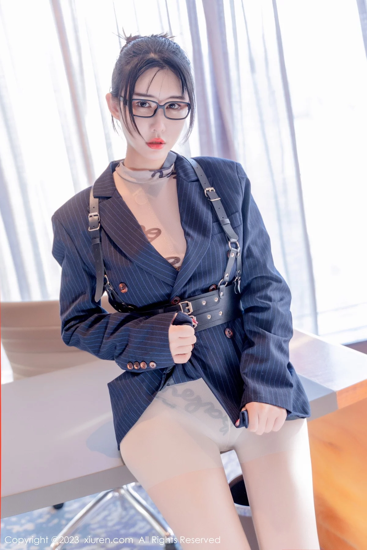 [[XiuRen秀人网]秀人网]No.6255_模特夏沫沫tifa私人秘书主题性感超薄肉丝秀完美身材诱惑写真62P