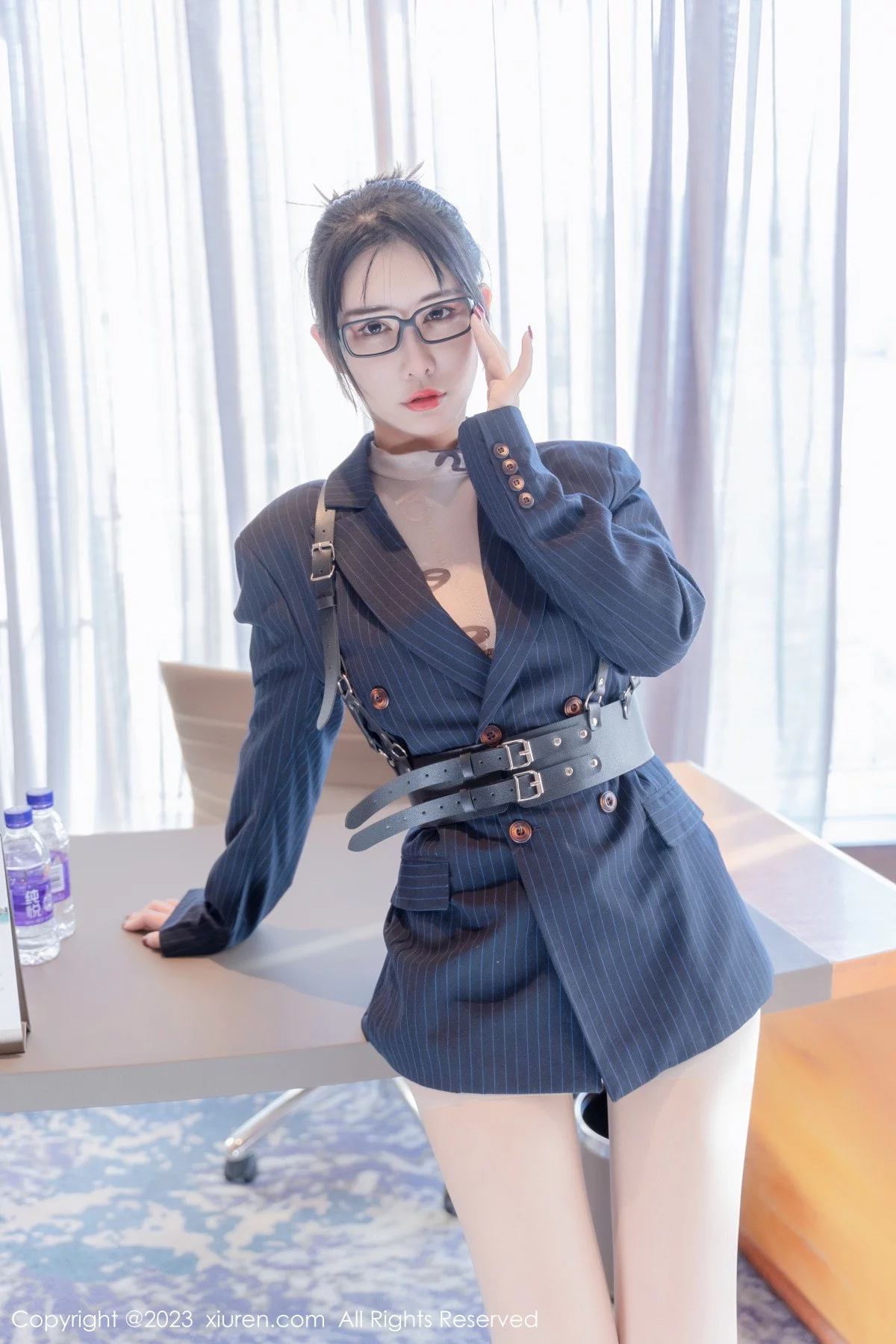 [[XiuRen秀人网]秀人网]No.6255_模特夏沫沫tifa私人秘书主题性感超薄肉丝秀完美身材诱惑写真62P