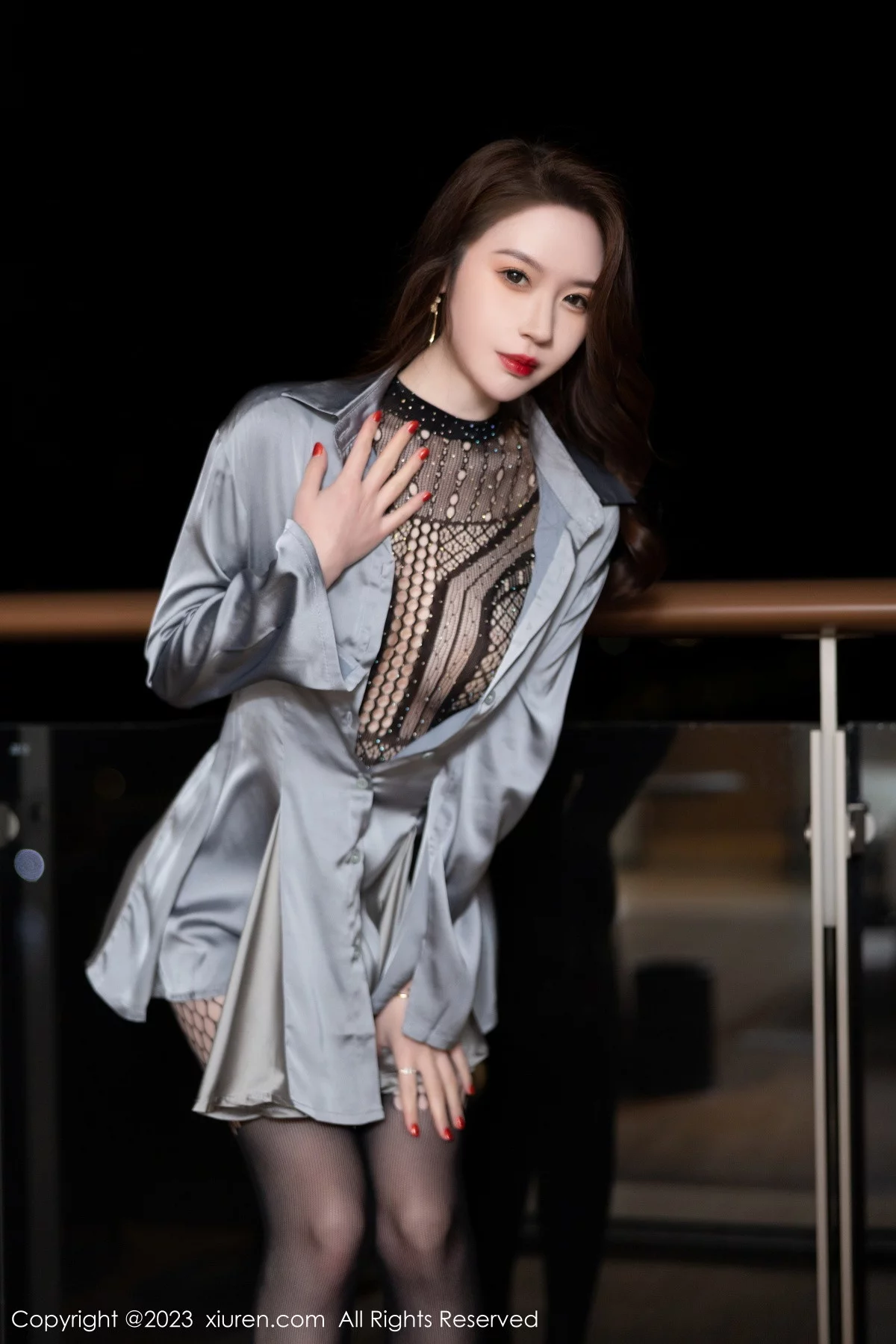 [[XiuRen秀人网]秀人网]No.6271_模特梦心玥海南岛旅拍黑色轻透薄纱服秀高挑曼妙身姿迷人写真90P