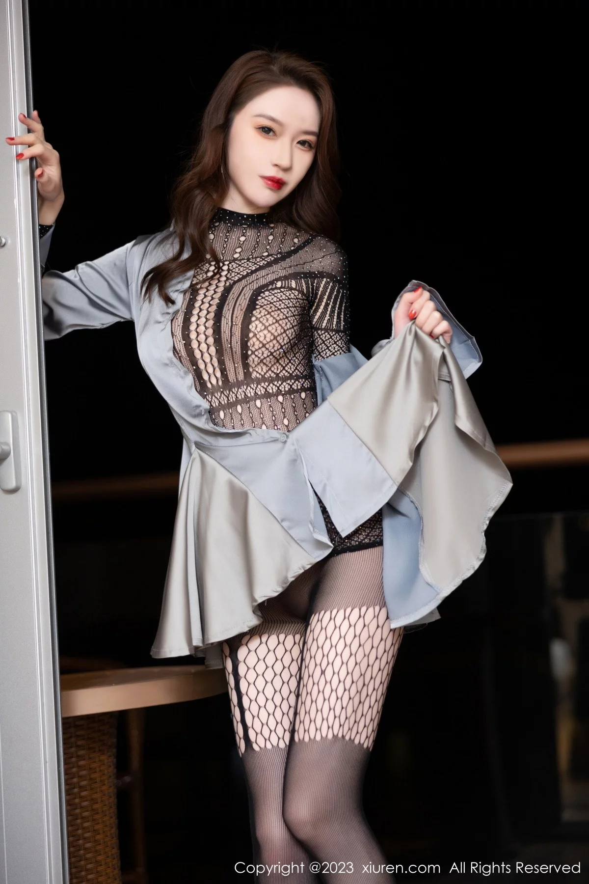 [[XiuRen秀人网]秀人网]No.6271_模特梦心玥海南岛旅拍黑色轻透薄纱服秀高挑曼妙身姿迷人写真90P