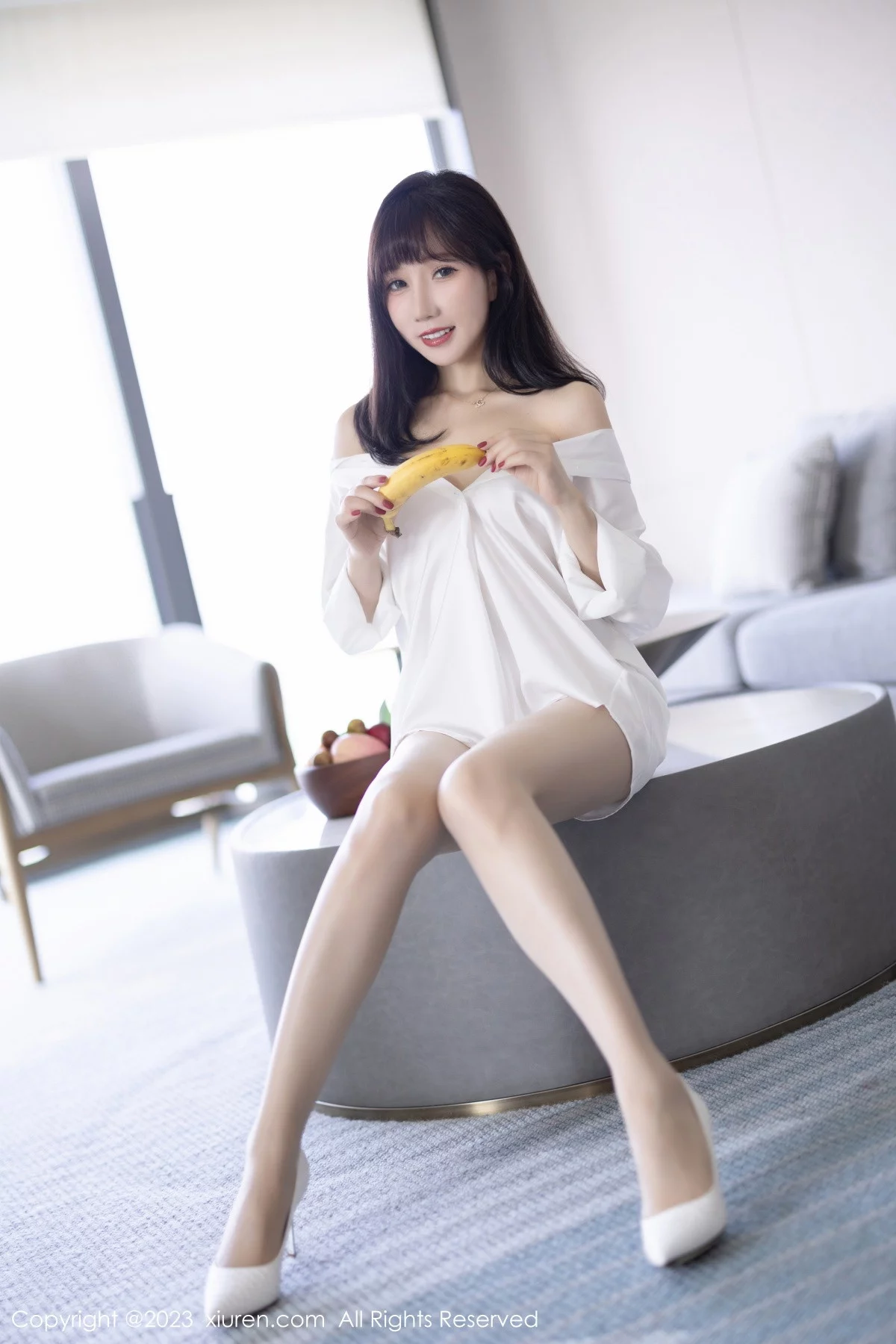 [[XiuRen秀人网]秀人网]No.6153_模特波巧酱海南岛旅拍性感白T配原色丝袜秀曼妙身姿诱惑写真82P